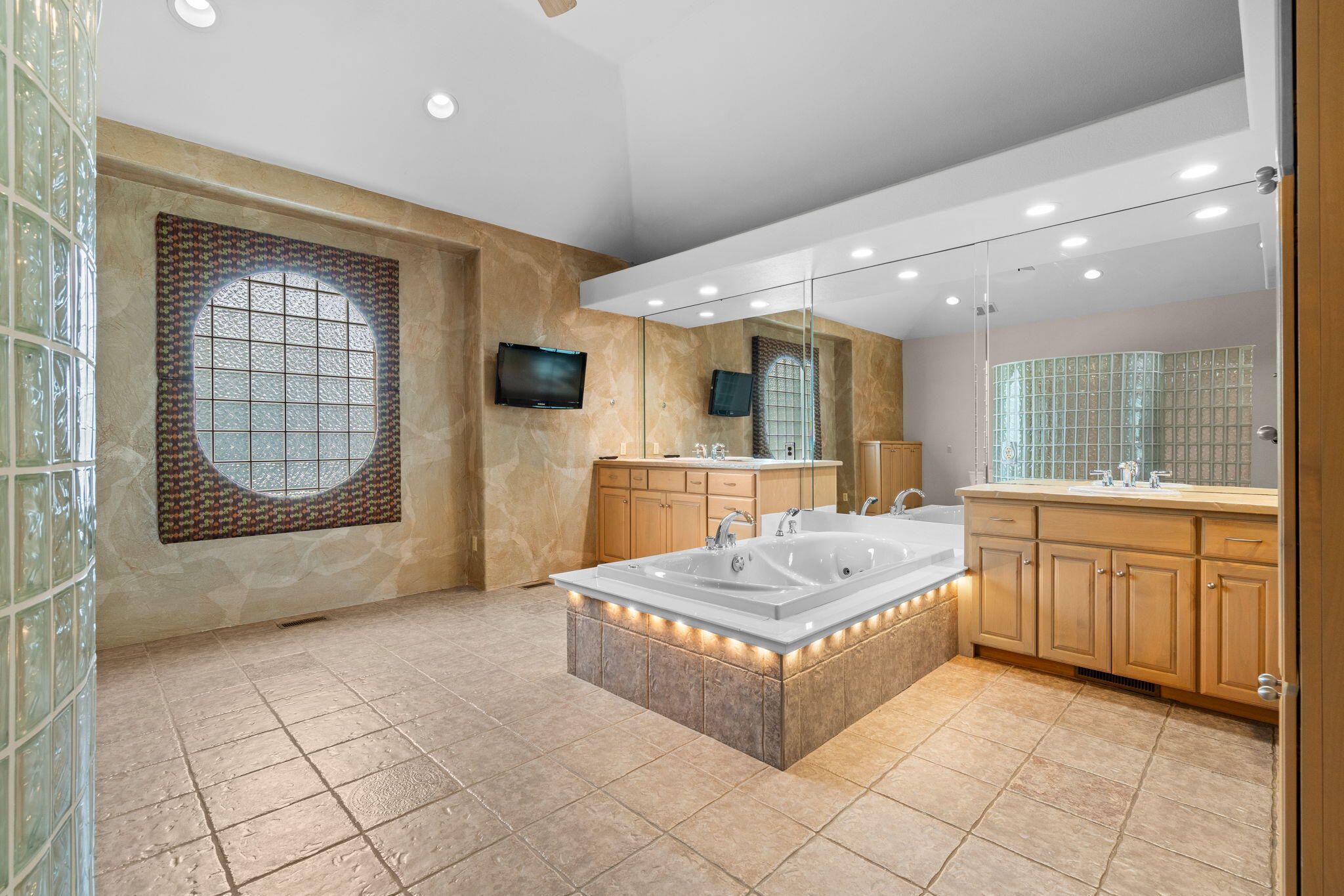 5364 South Castlebay Drive Property Photo 48