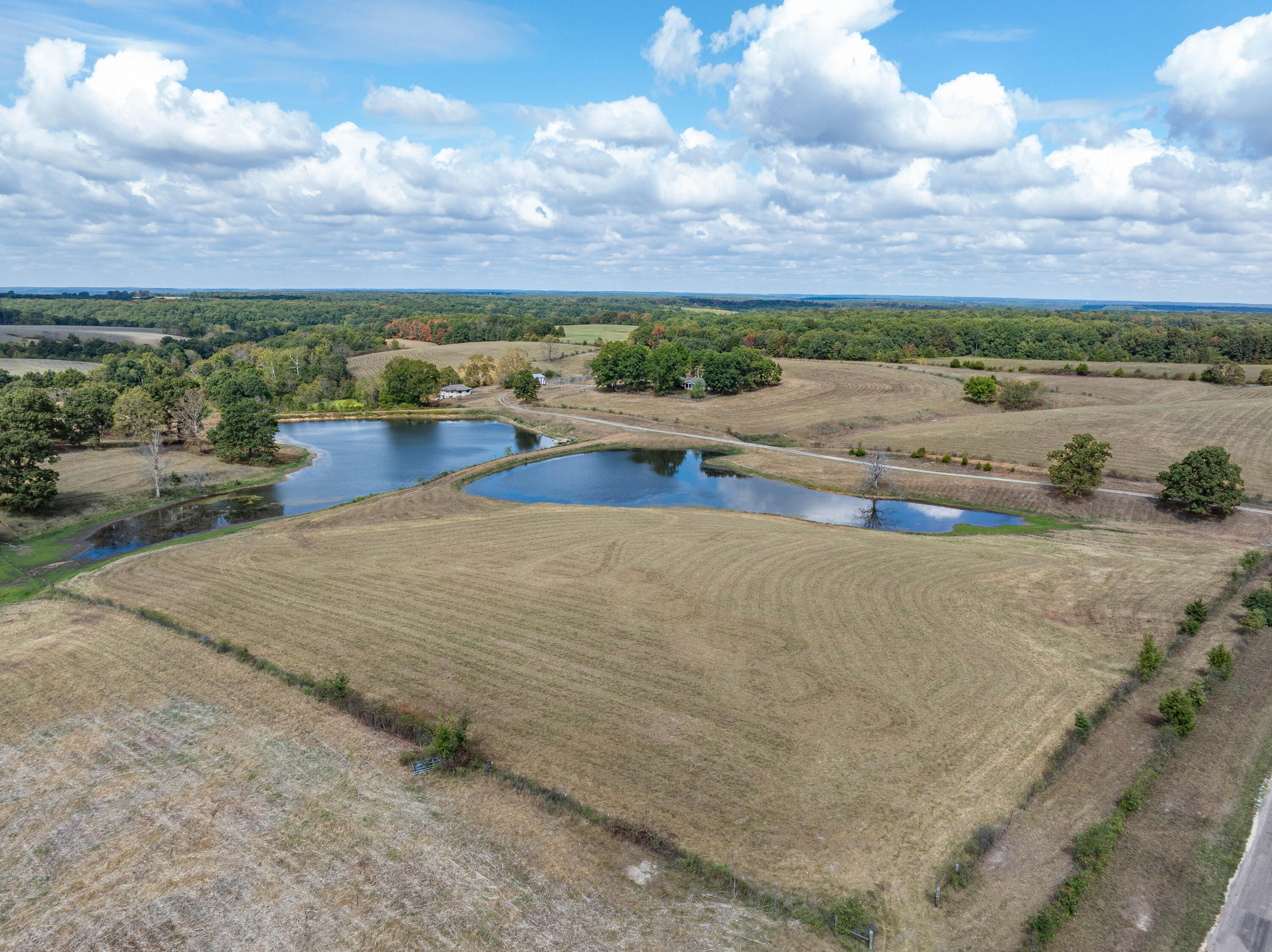 10455 N Highway Dd Property Photo 8