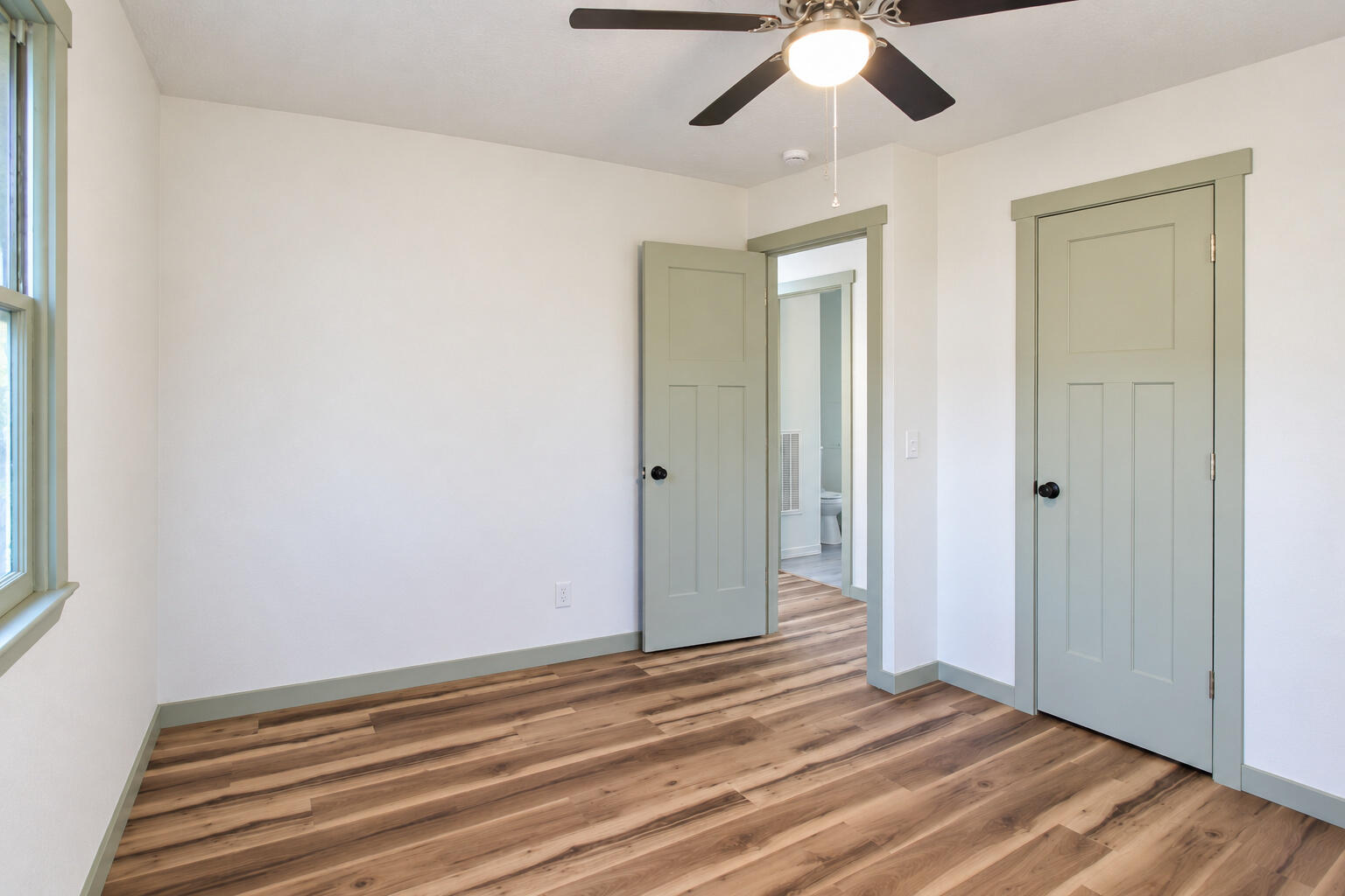 307 South Western Street Property Photo 10