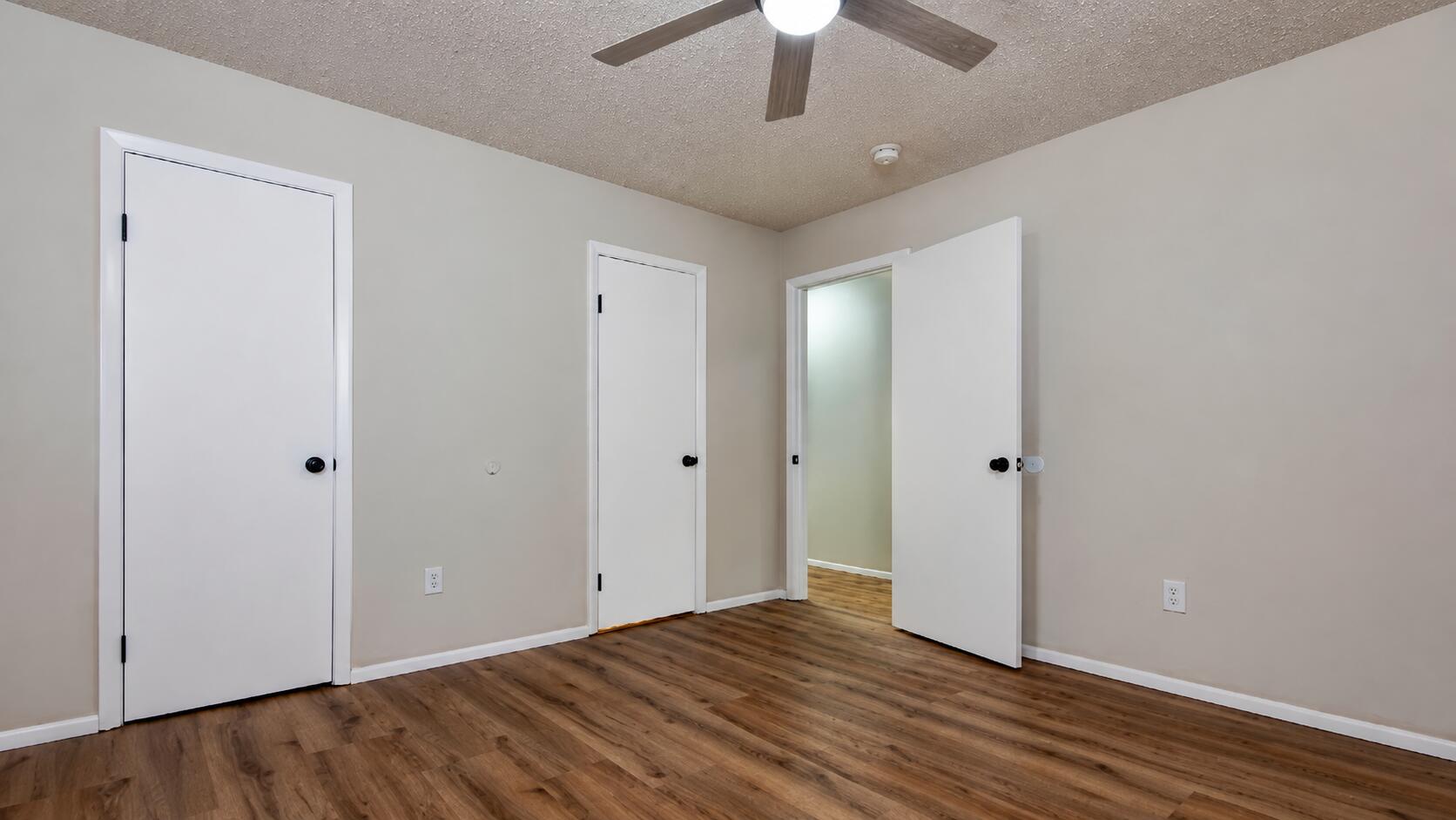 2727 West Nichols Street Property Photo 9