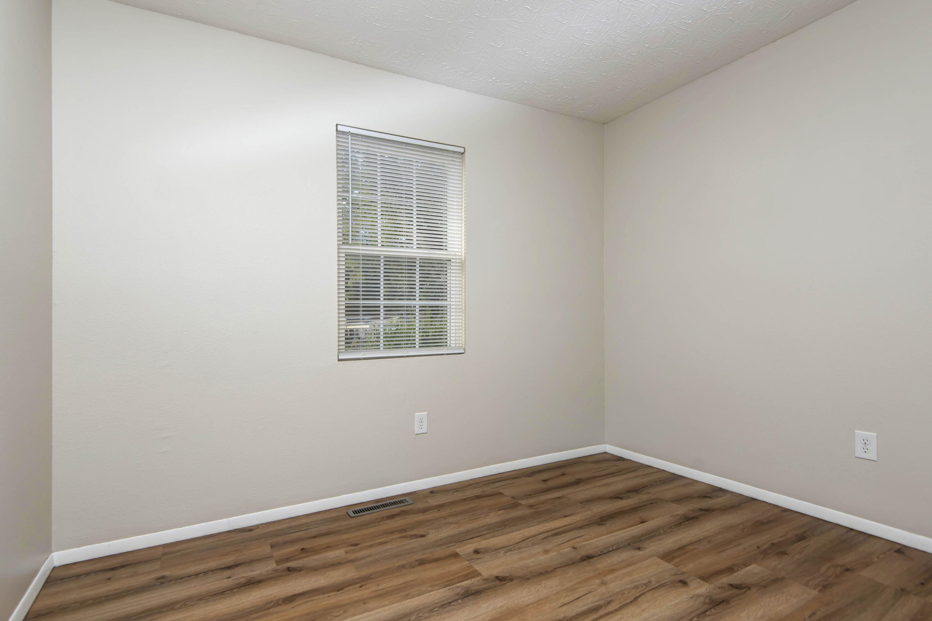 2727 West Nichols Street Property Photo 16