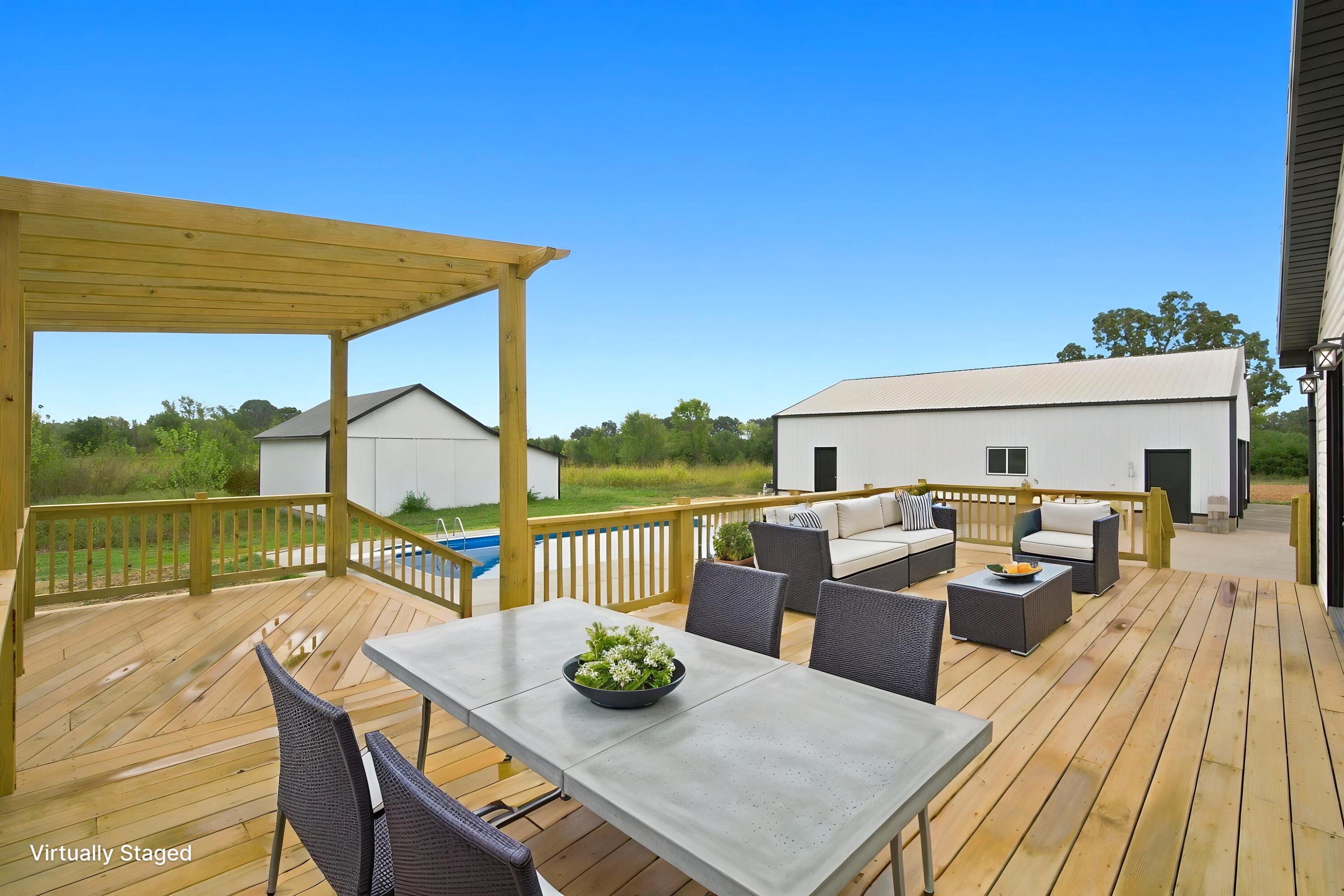 404 State Road H Property Photo 30