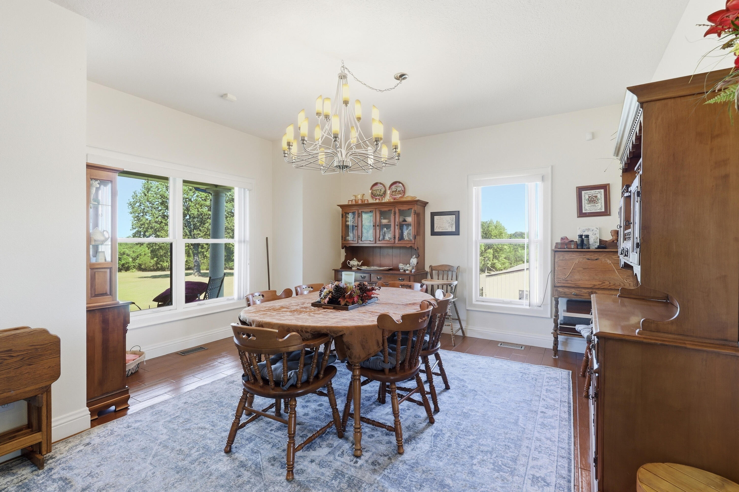 17777 Parrot Road Property Photo 6