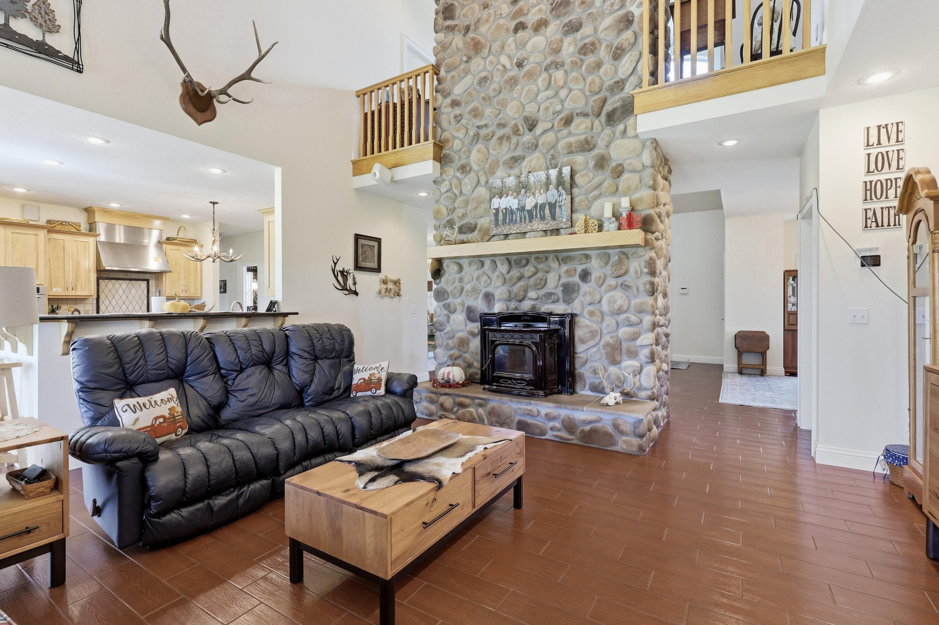 17777 Parrot Road Property Photo 8