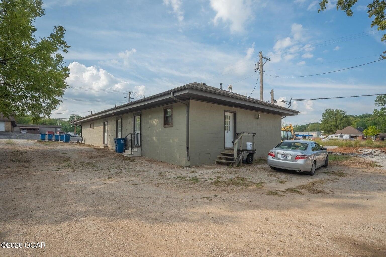 522 West Brook Street Property Photo 3