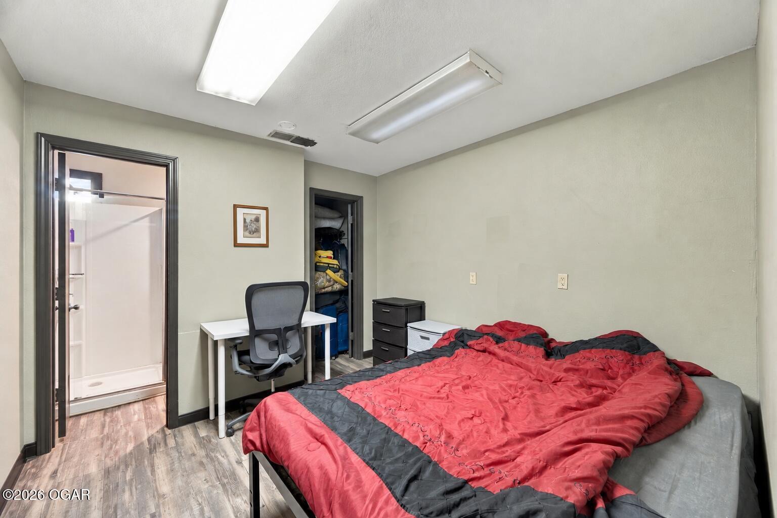 522 West Brook Street Property Photo 18