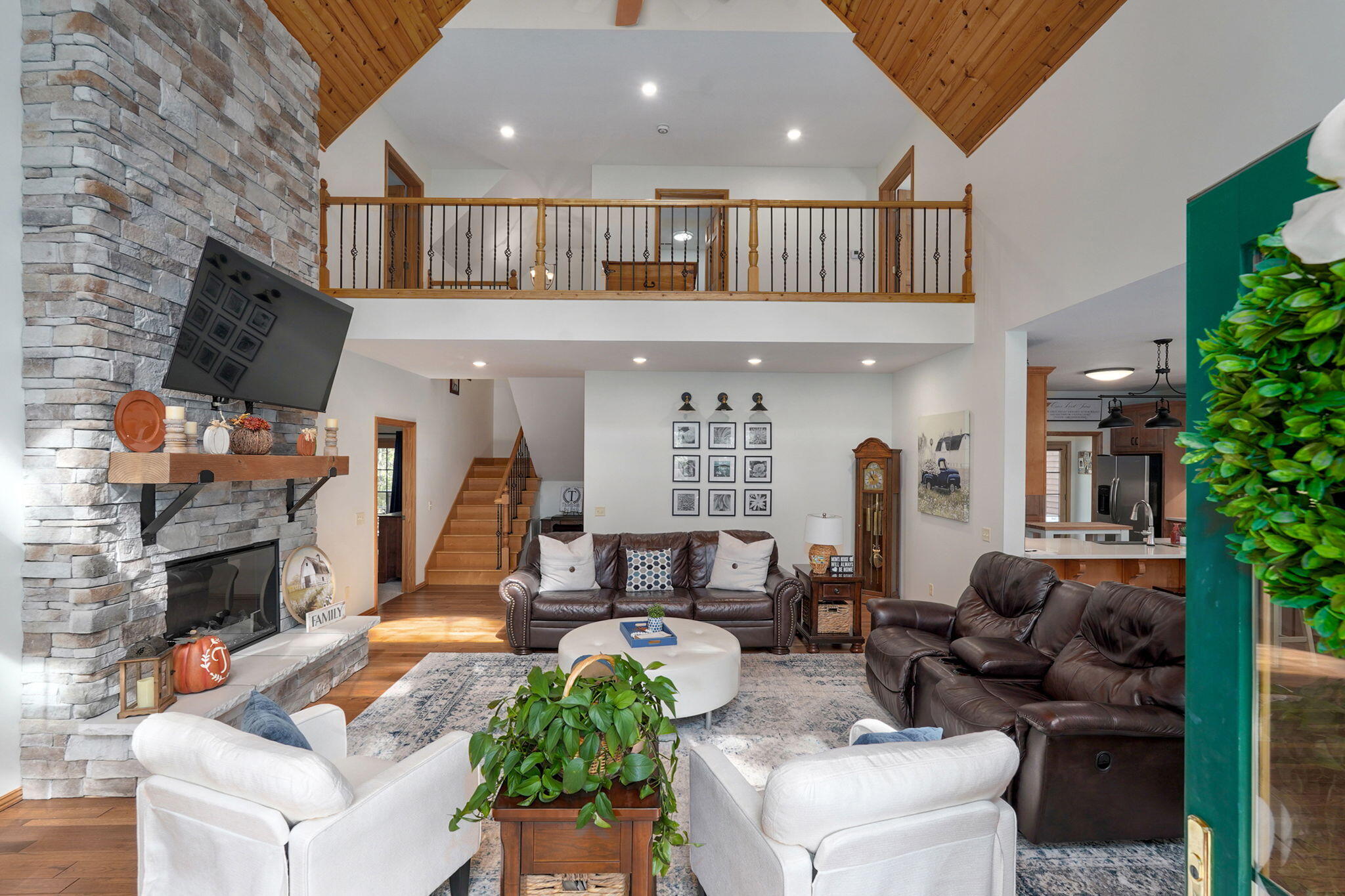 259 Spring Valley Property Photo 13
