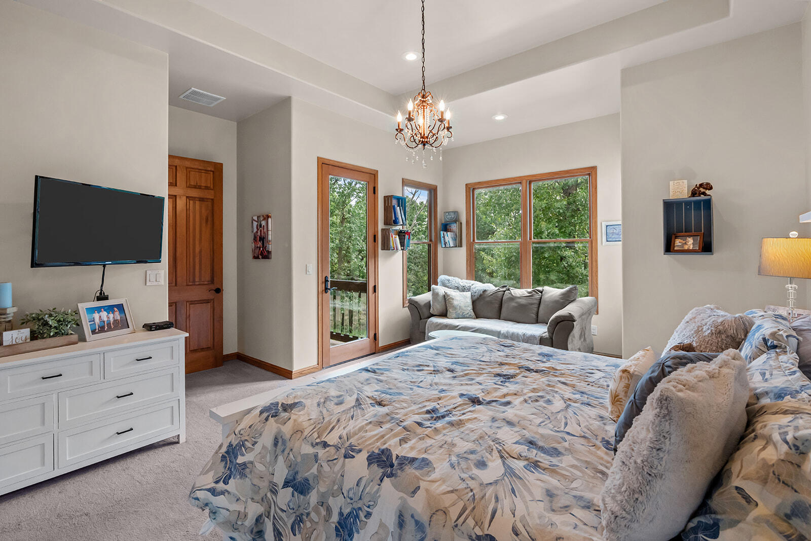 300 Buena Vista Parkway Property Photo 21