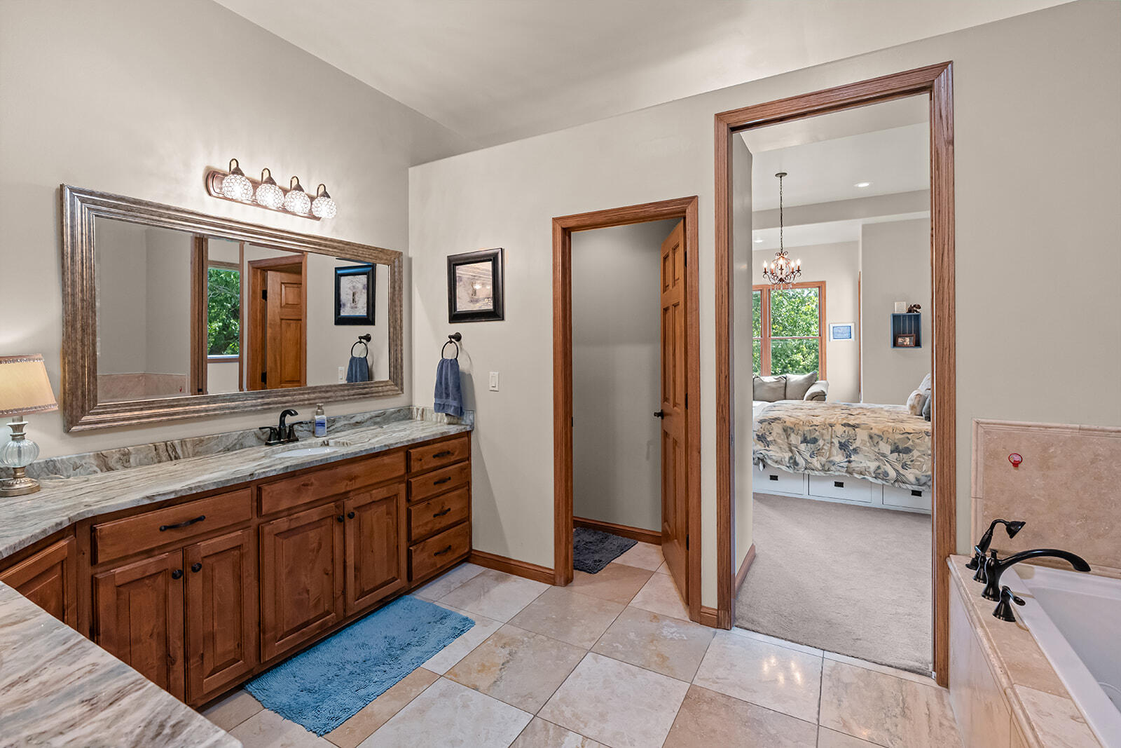 300 Buena Vista Parkway Property Photo 24