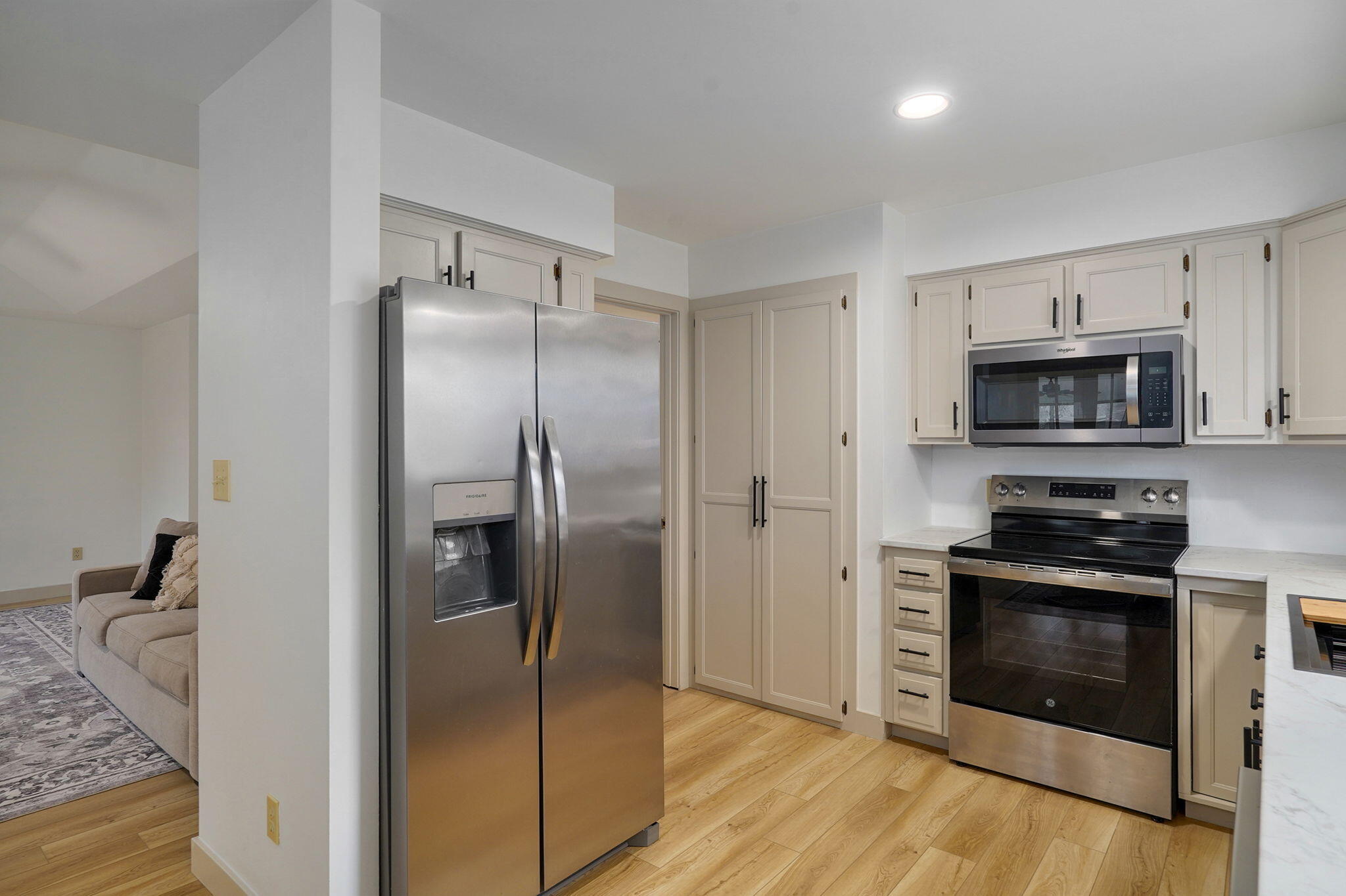 915 Breann Court Property Photo 10