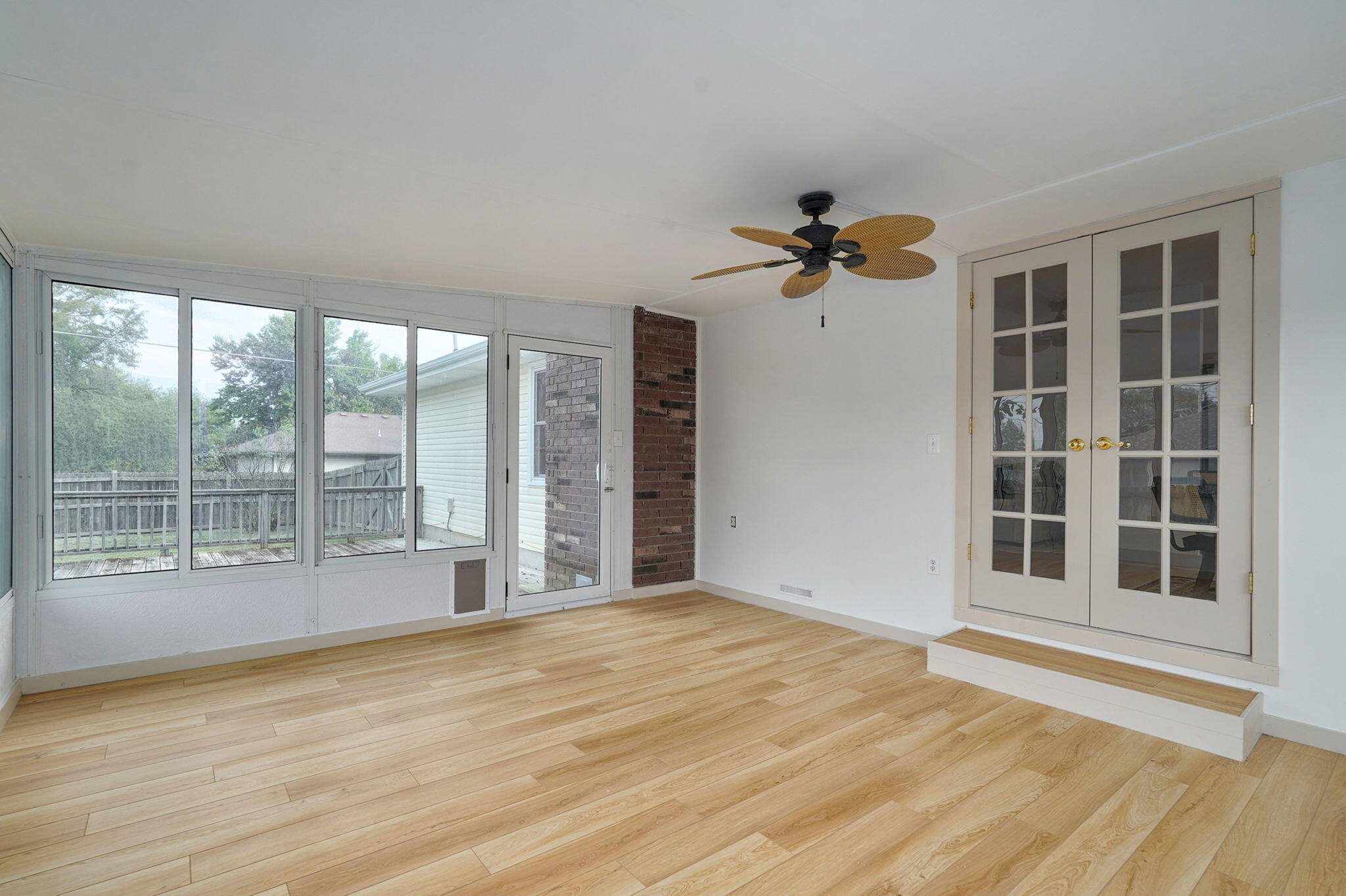 915 Breann Court Property Photo 20