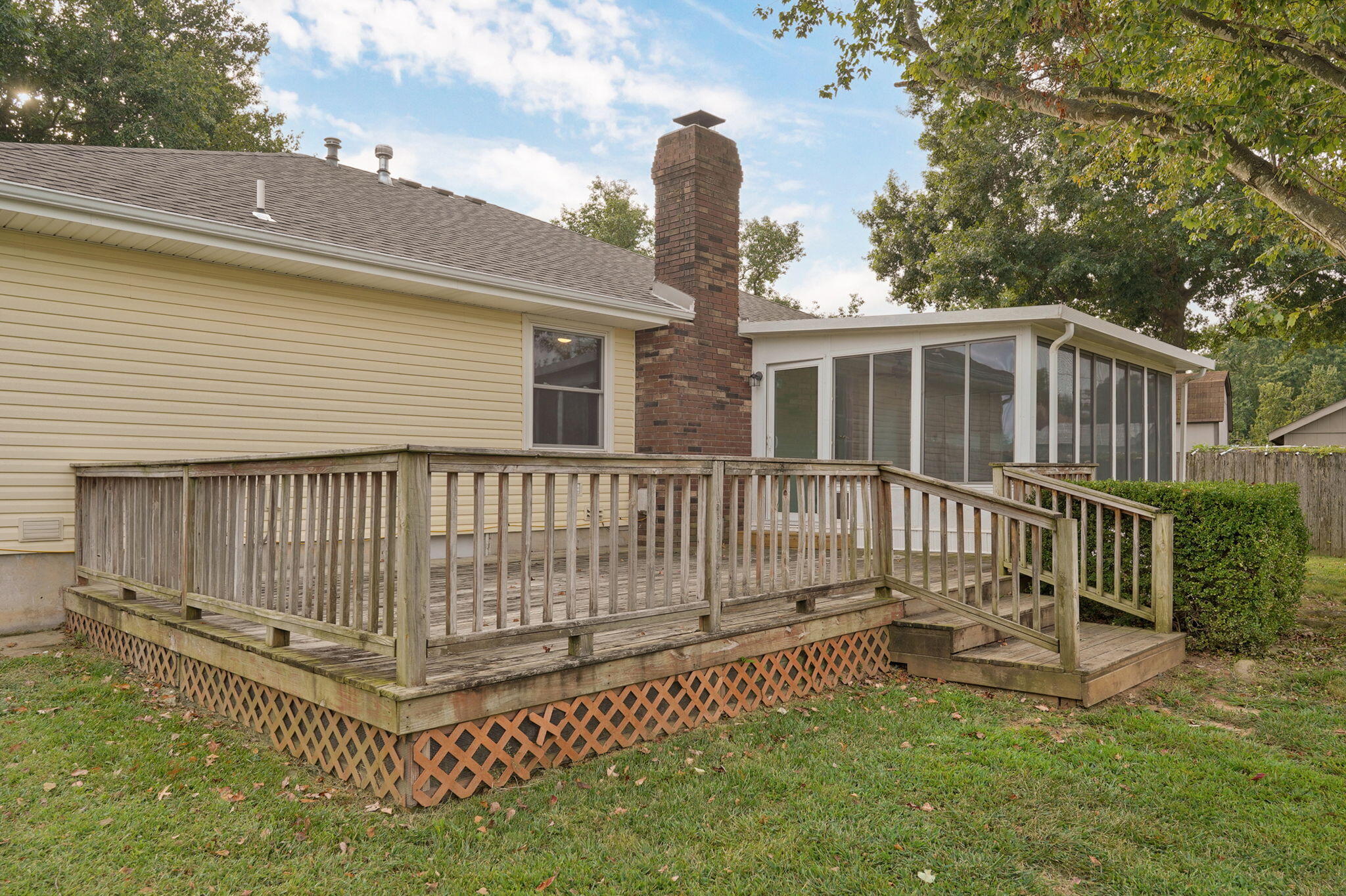 915 Breann Court Property Photo 23