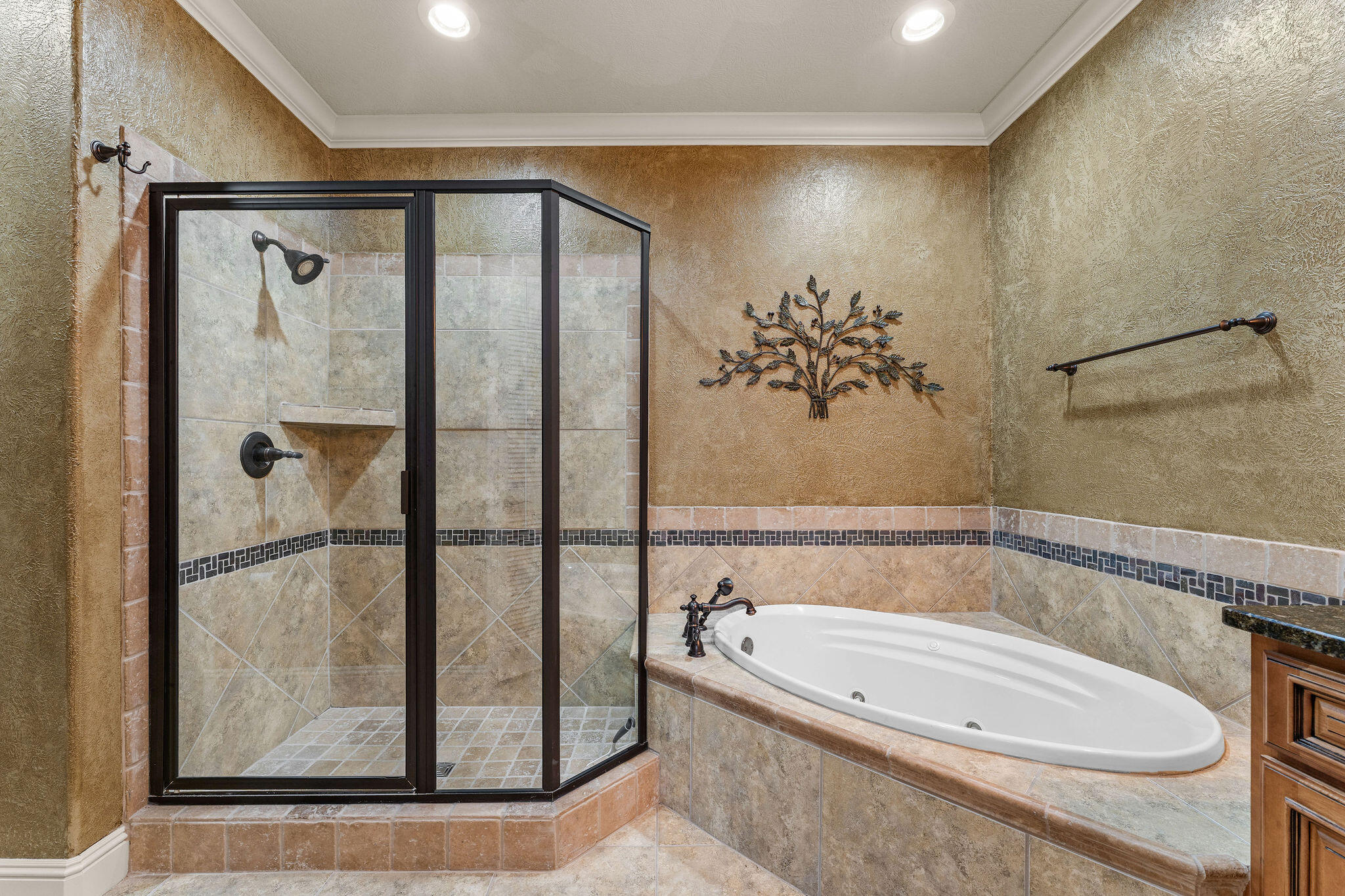 53 Royal Vista Drive 206 Property Photo 21