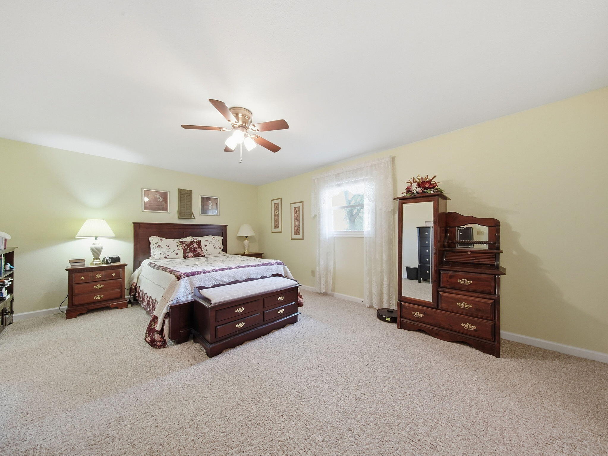 4951 South Palmer Avenue Property Photo 16