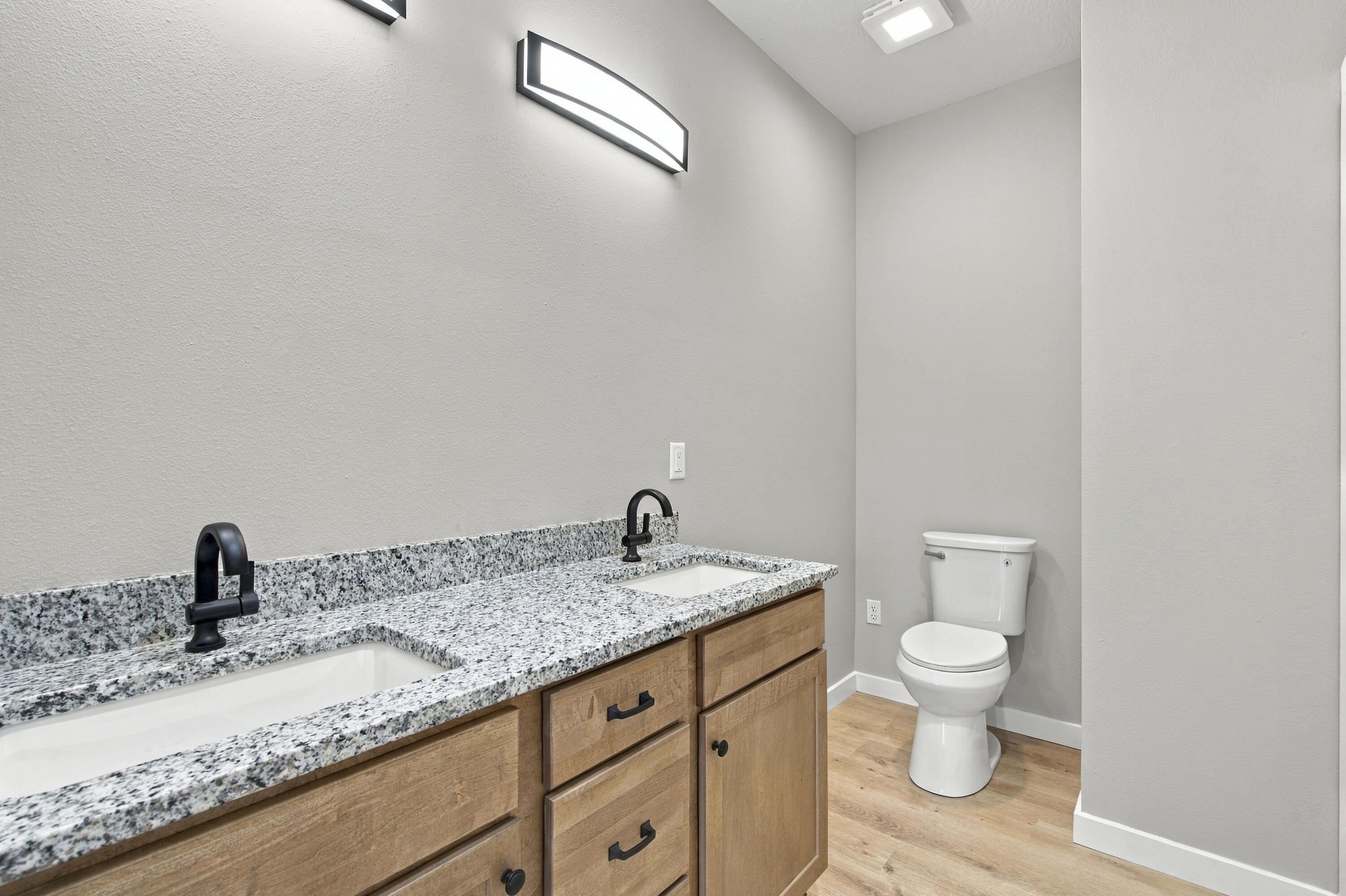 22 Elmer Street Property Photo 24