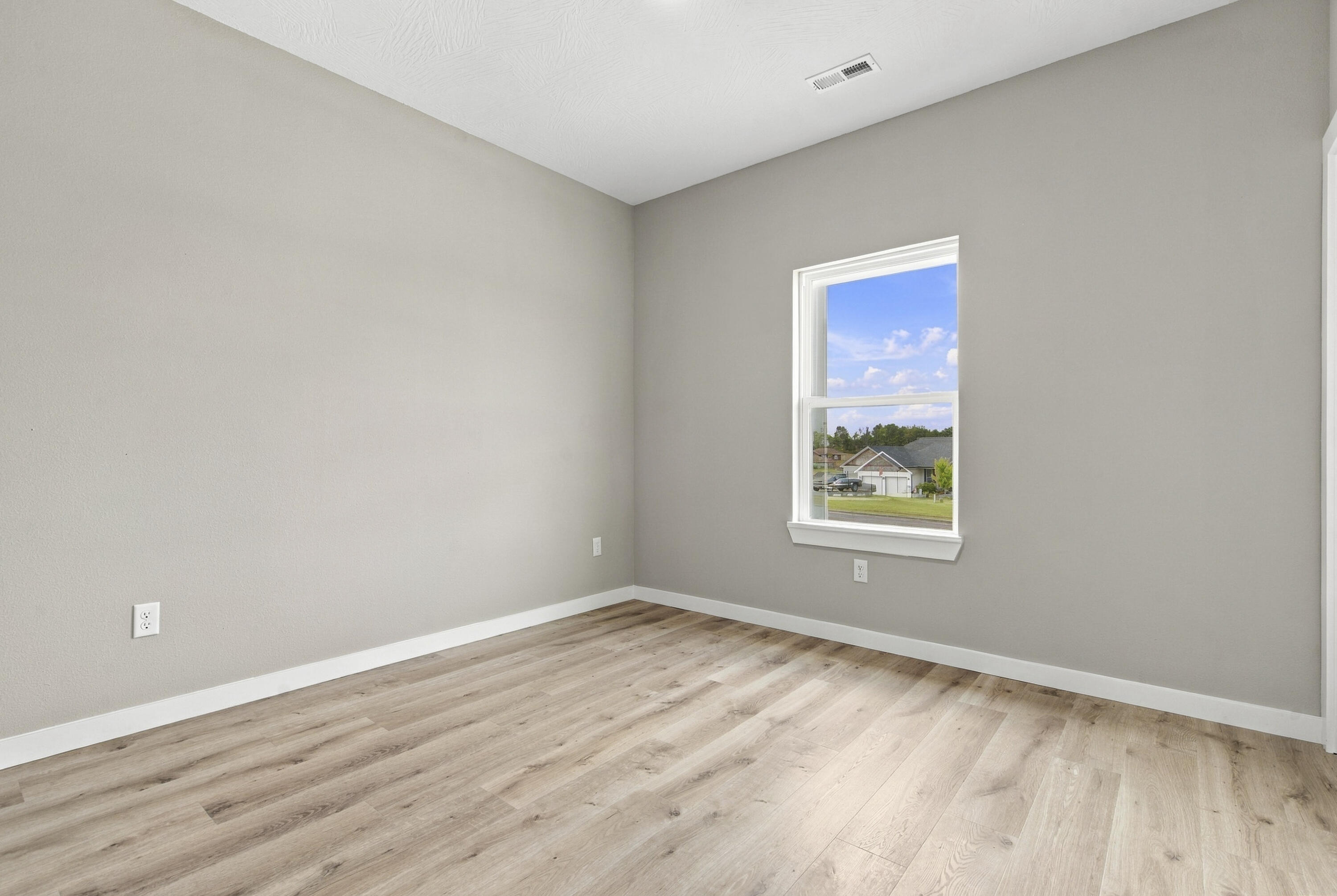 22 Elmer Street Property Photo 26