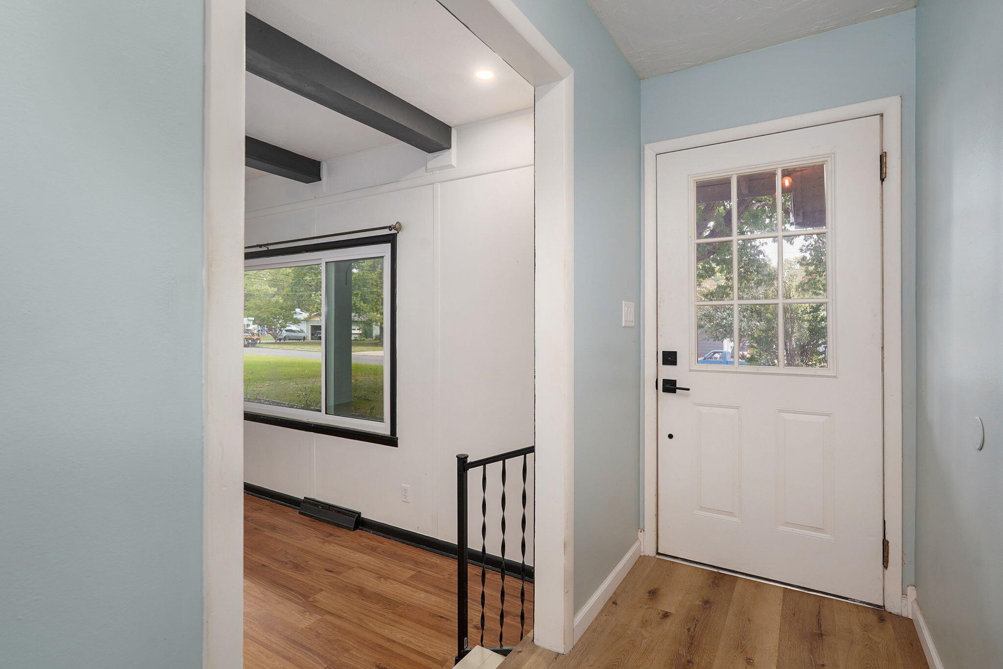 2141 South Oak Grove Avenue Property Photo 5