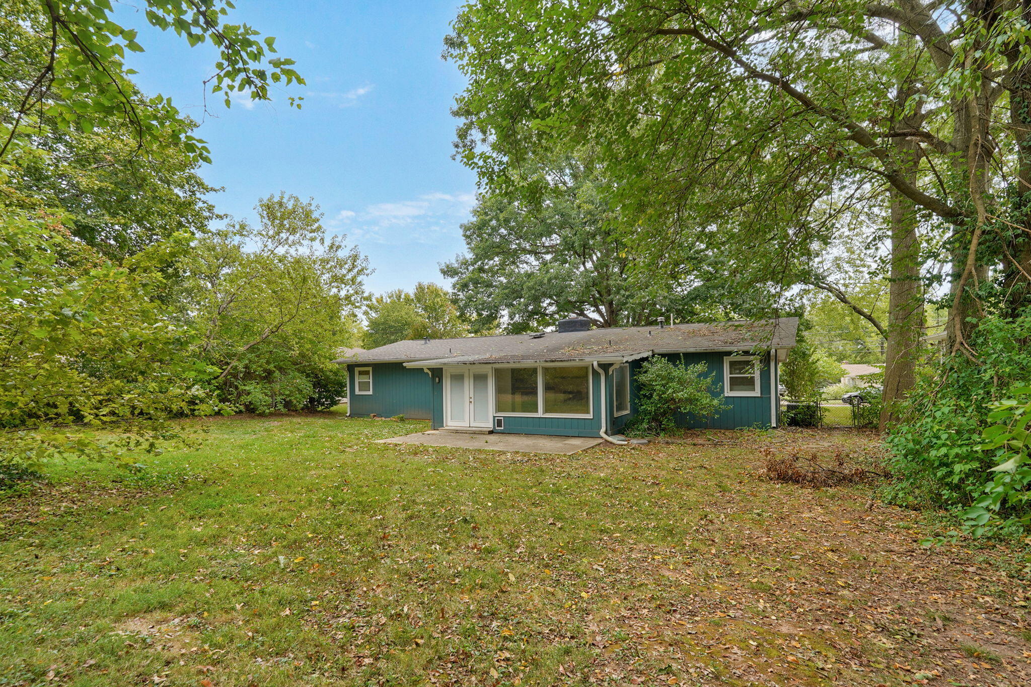 2141 South Oak Grove Avenue Property Photo 30