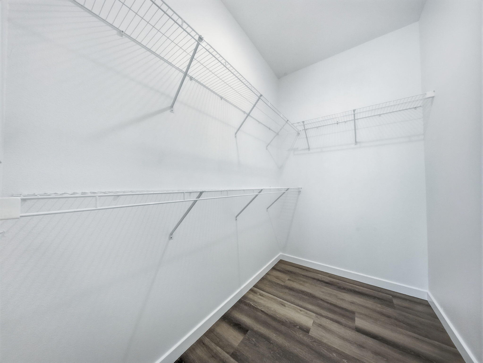 5250 West Crestmere Drive Property Photo 14