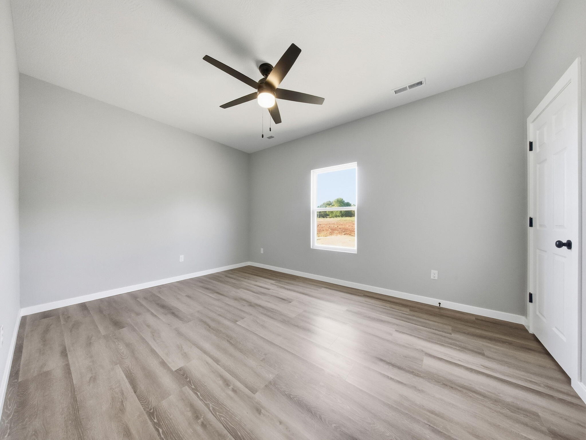 5250 West Crestmere Drive Property Photo 16