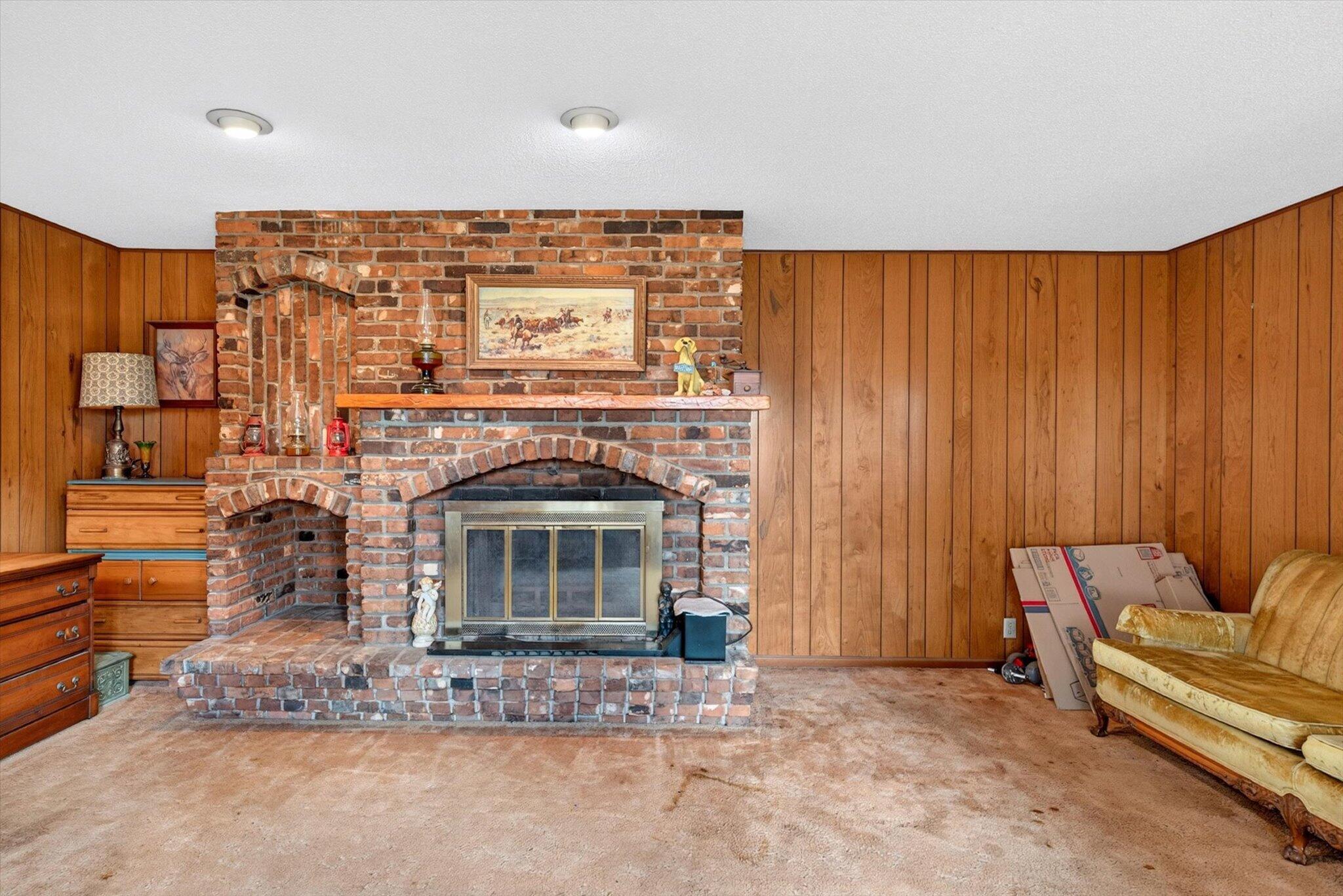 172 East Highway 32 Property Photo 8