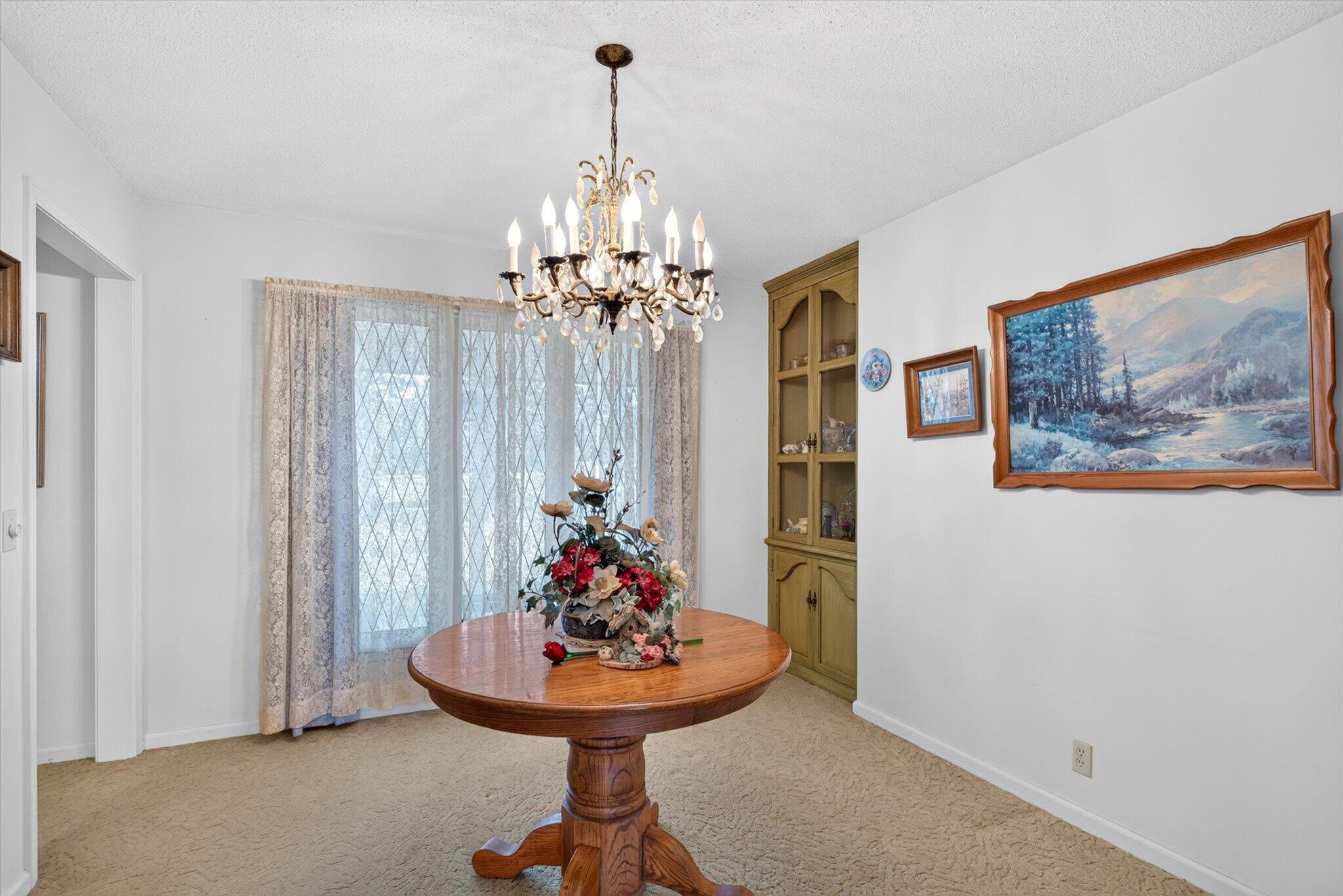 172 East Highway 32 Property Photo 9