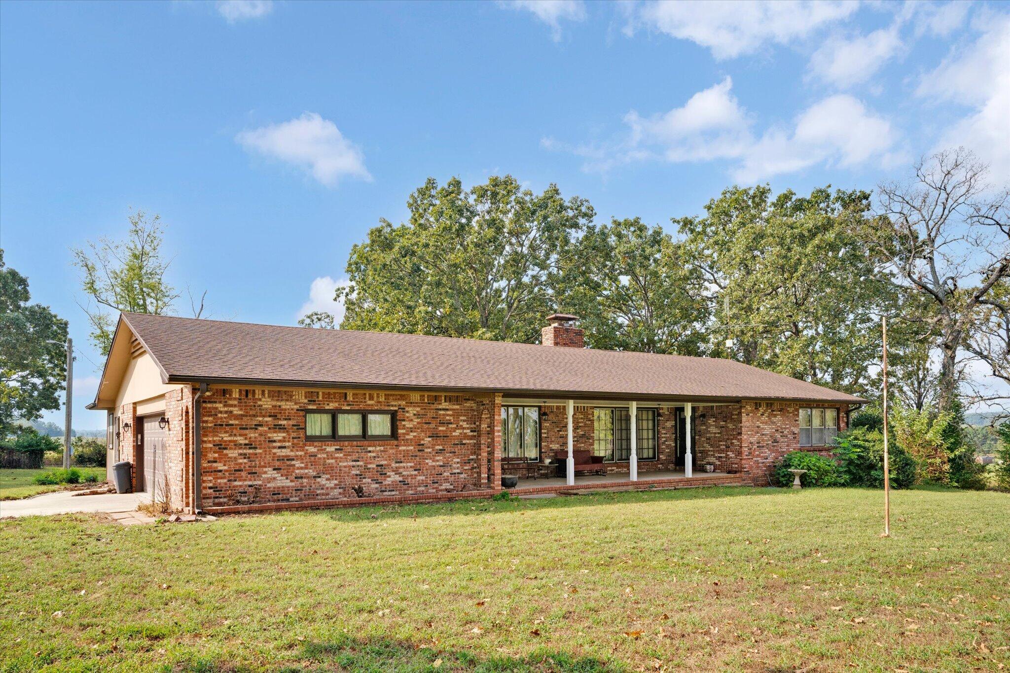 172 East Highway 32 Property Photo 38