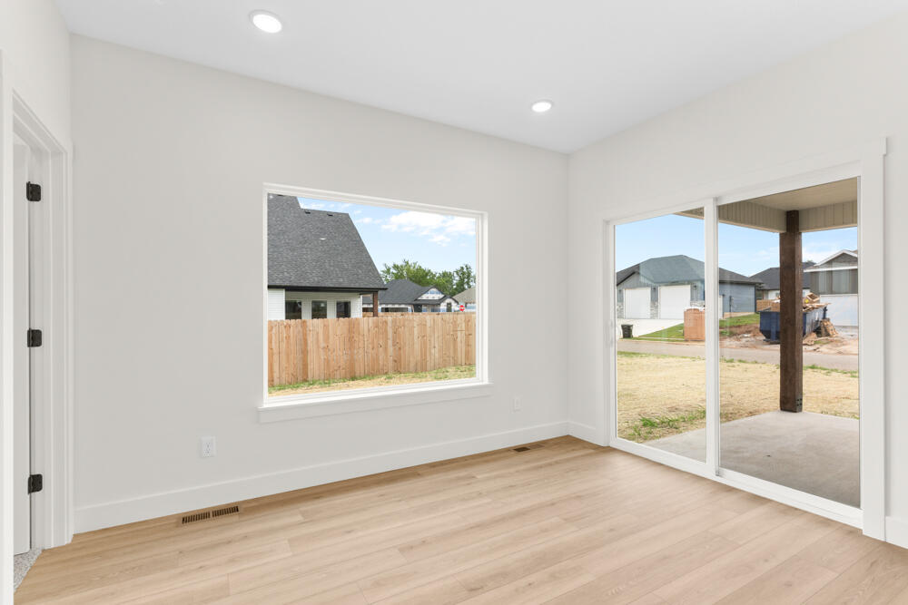 122 East Kelce Lane Property Photo 20