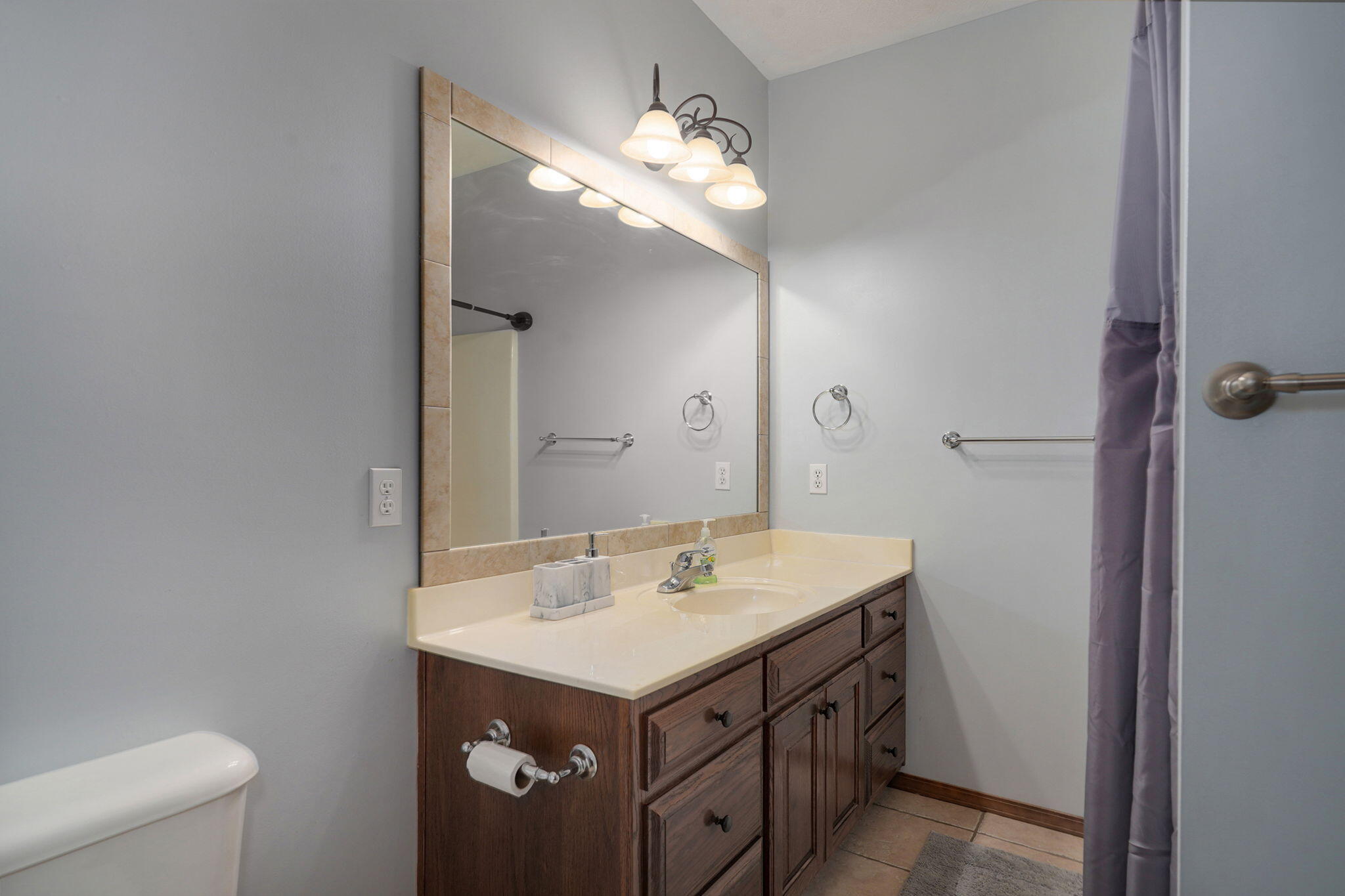 905 North 21st Avenue Property Photo 25