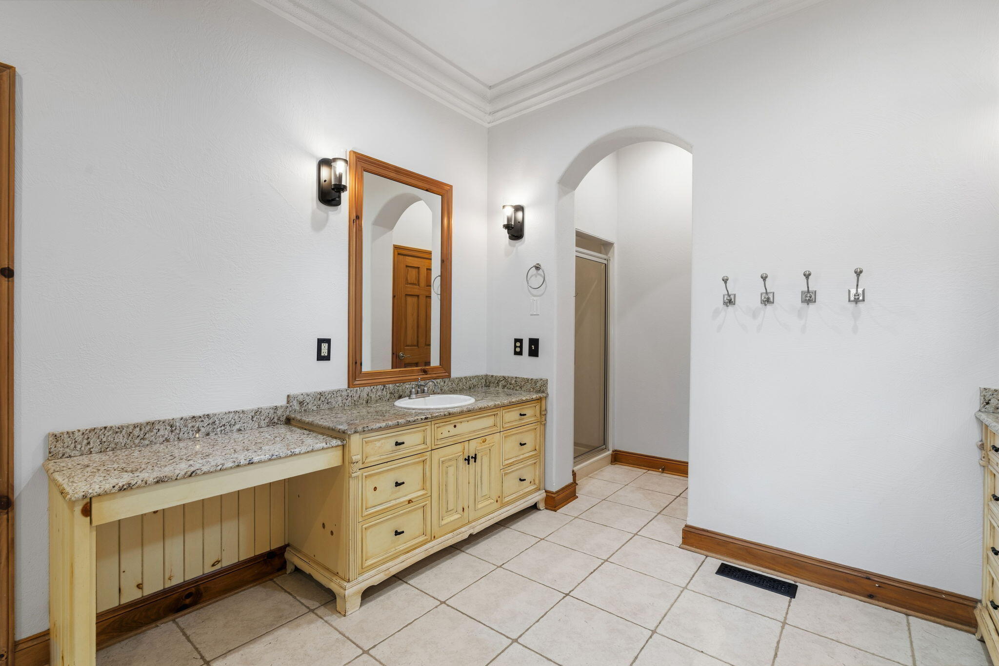 6221 South Bluff Ridge Road Property Photo 30