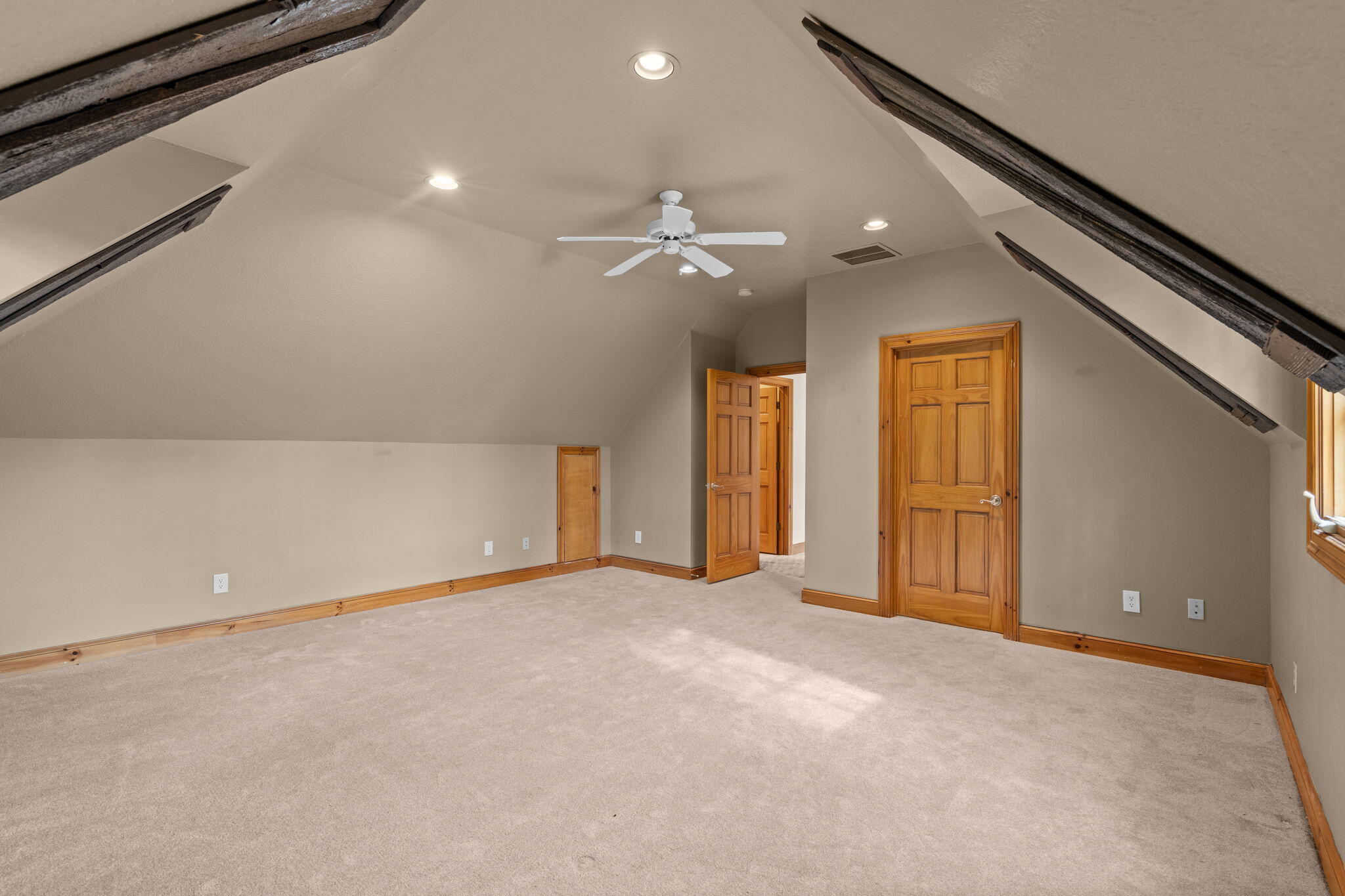 6221 South Bluff Ridge Road Property Photo 43