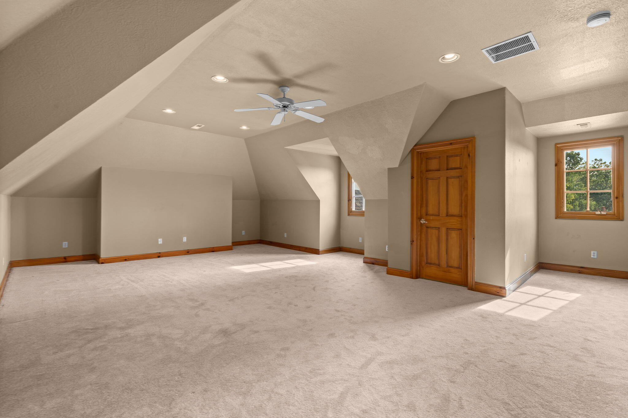 6221 South Bluff Ridge Road Property Photo 48