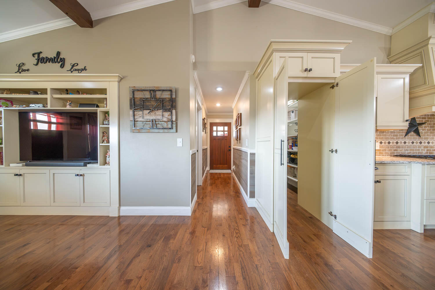 1387 County Road 201 Property Photo 7