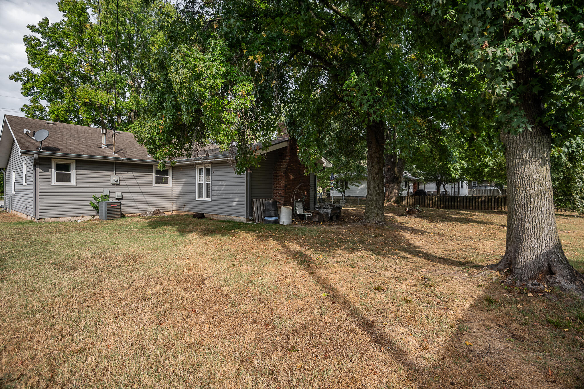 214 South Farmer Road Property Photo 26