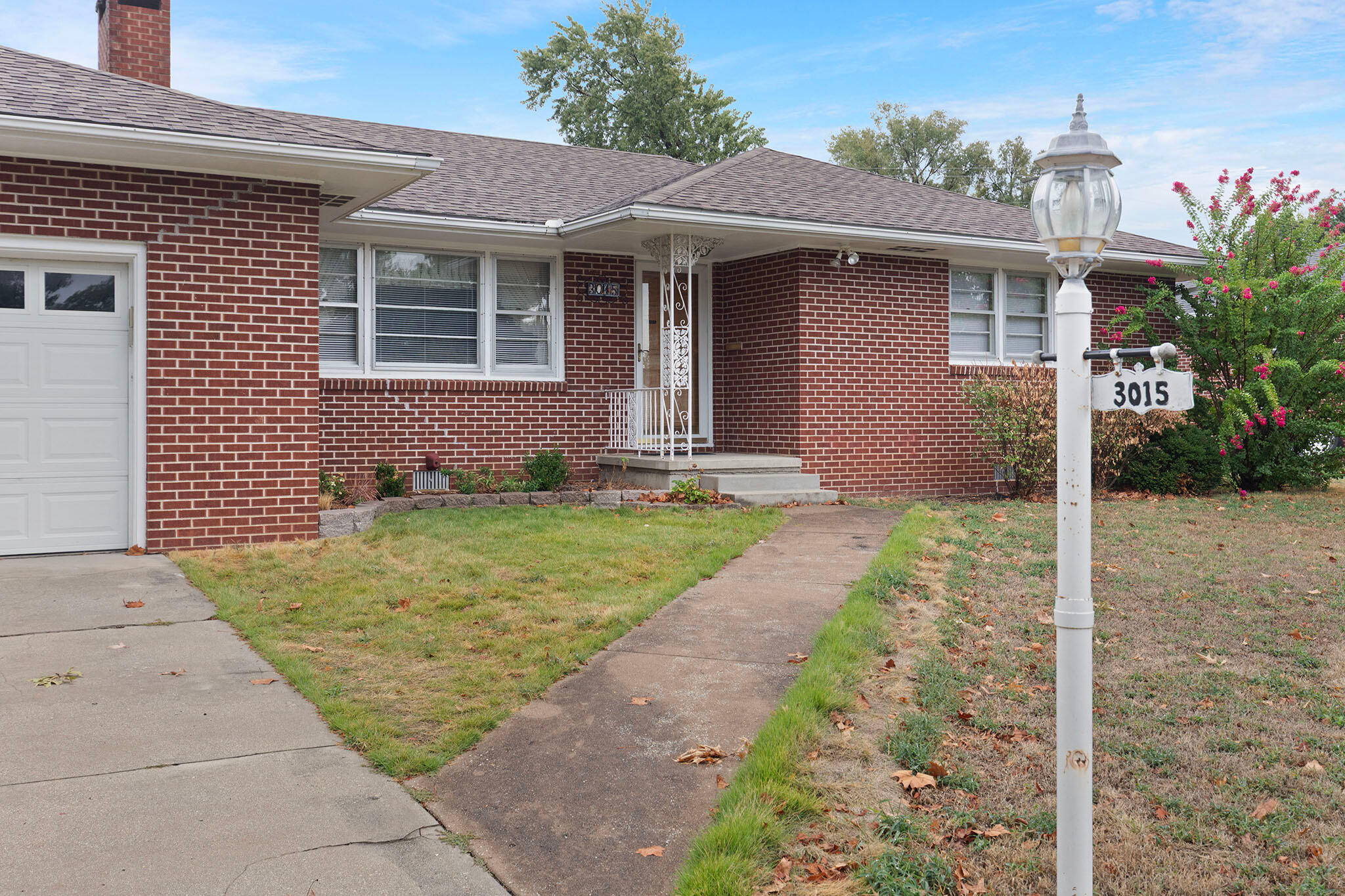 3015 Missouri Avenue Property Photo 3