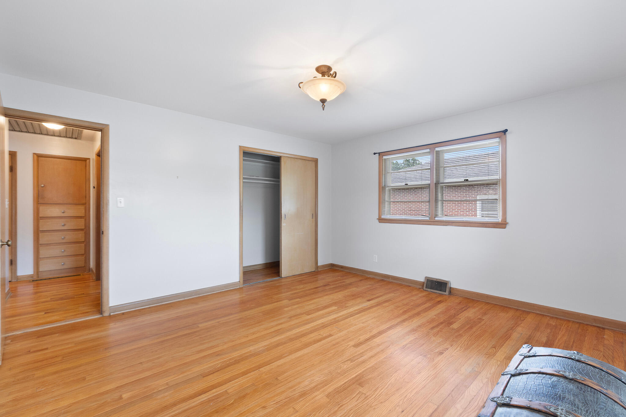 3015 Missouri Avenue Property Photo 6