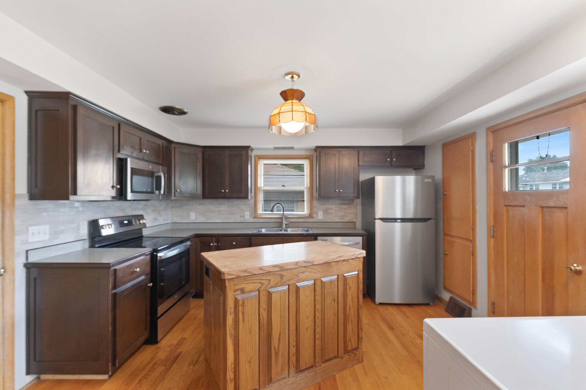 3015 Missouri Avenue Property Photo 16