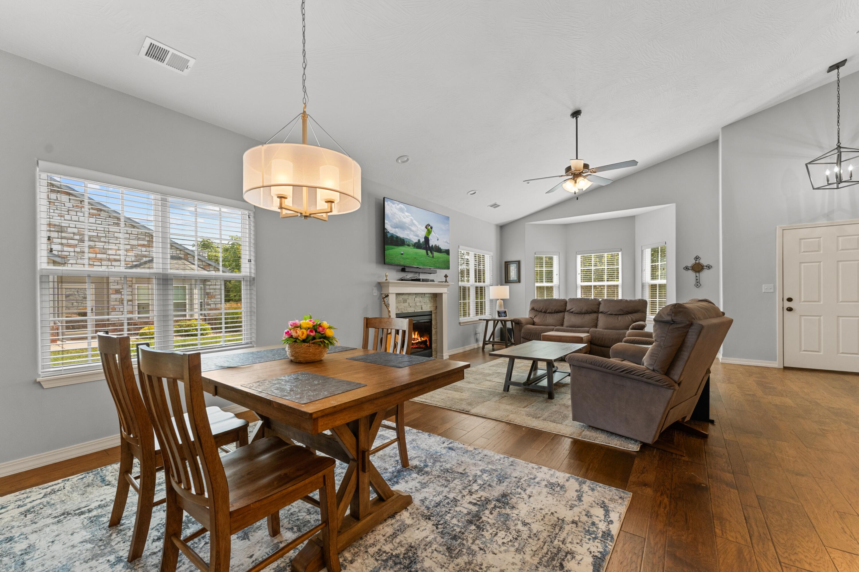142 Rue De Villas Circle Property Photo 4