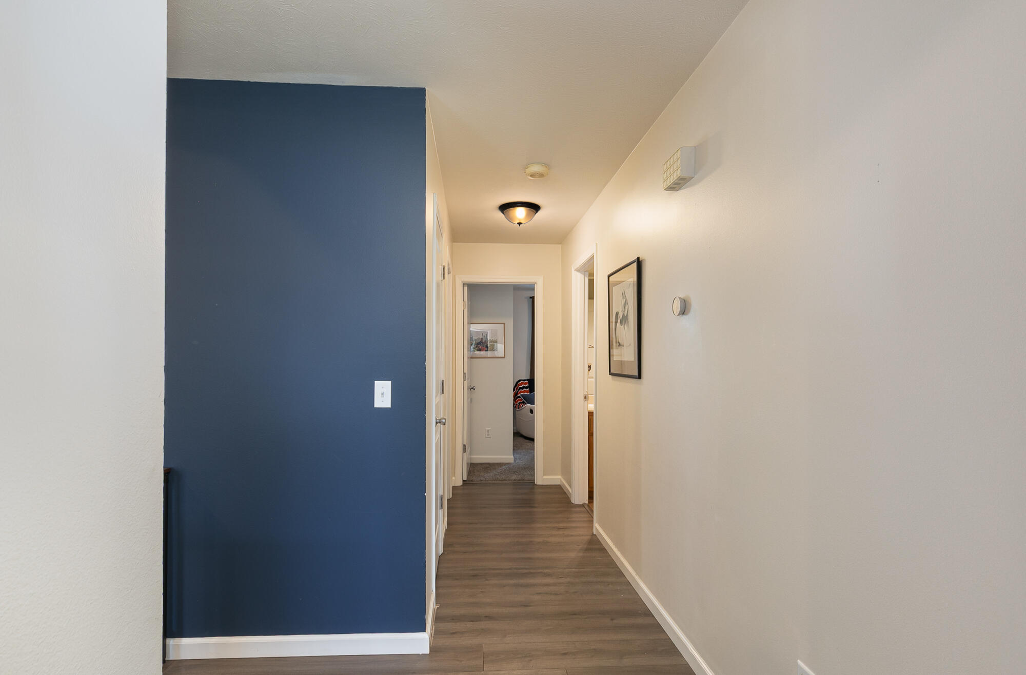 335 South Foster Avenue Property Photo 19