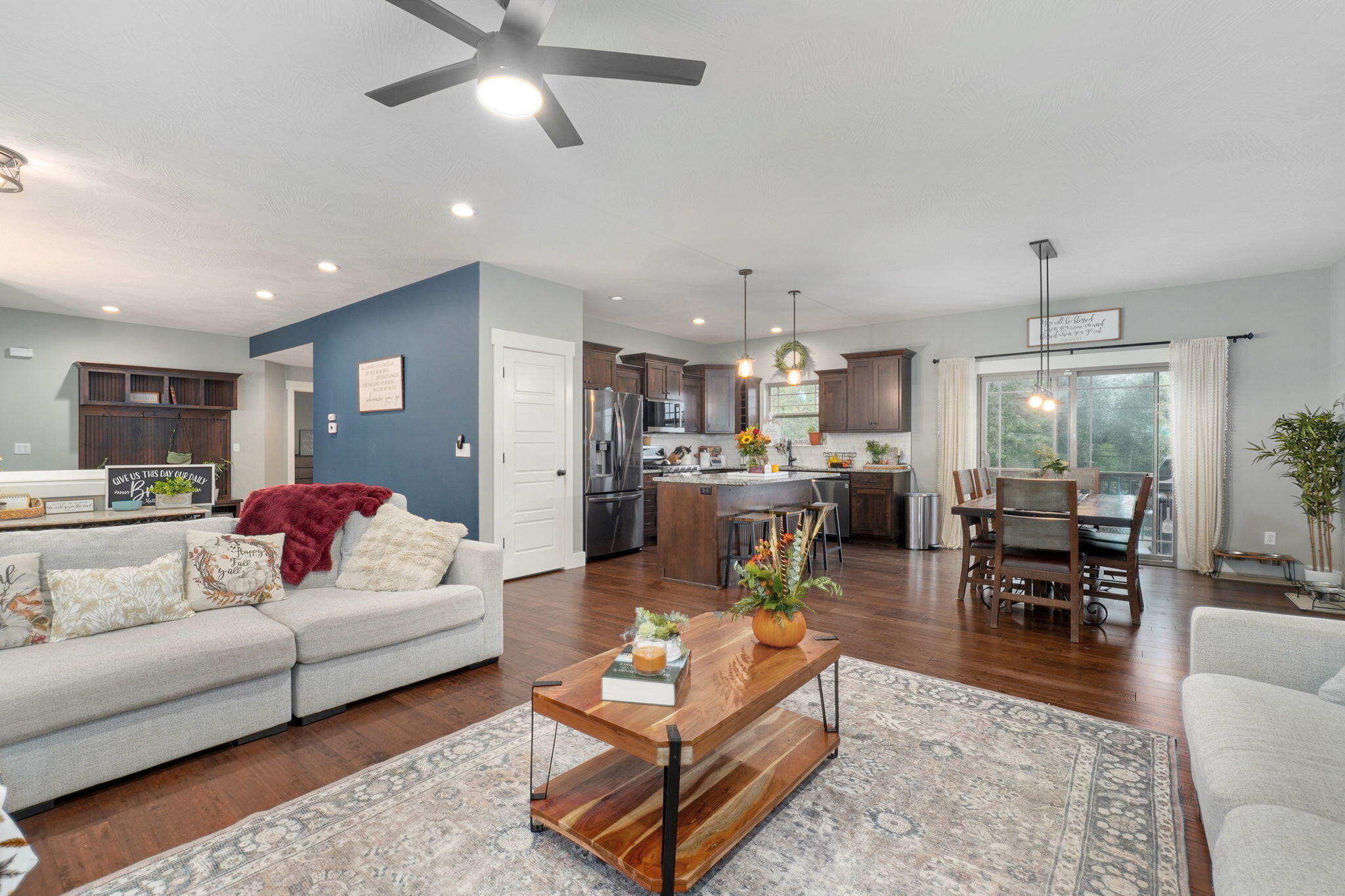 824 Gold Rush Avenue Property Photo 10