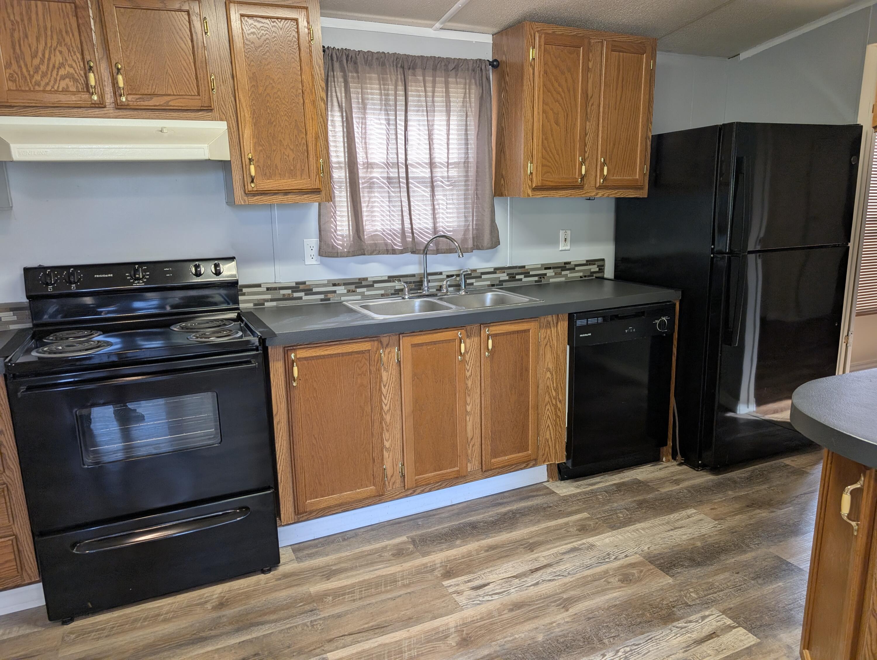 202 Willie Oaks Road Property Photo 8