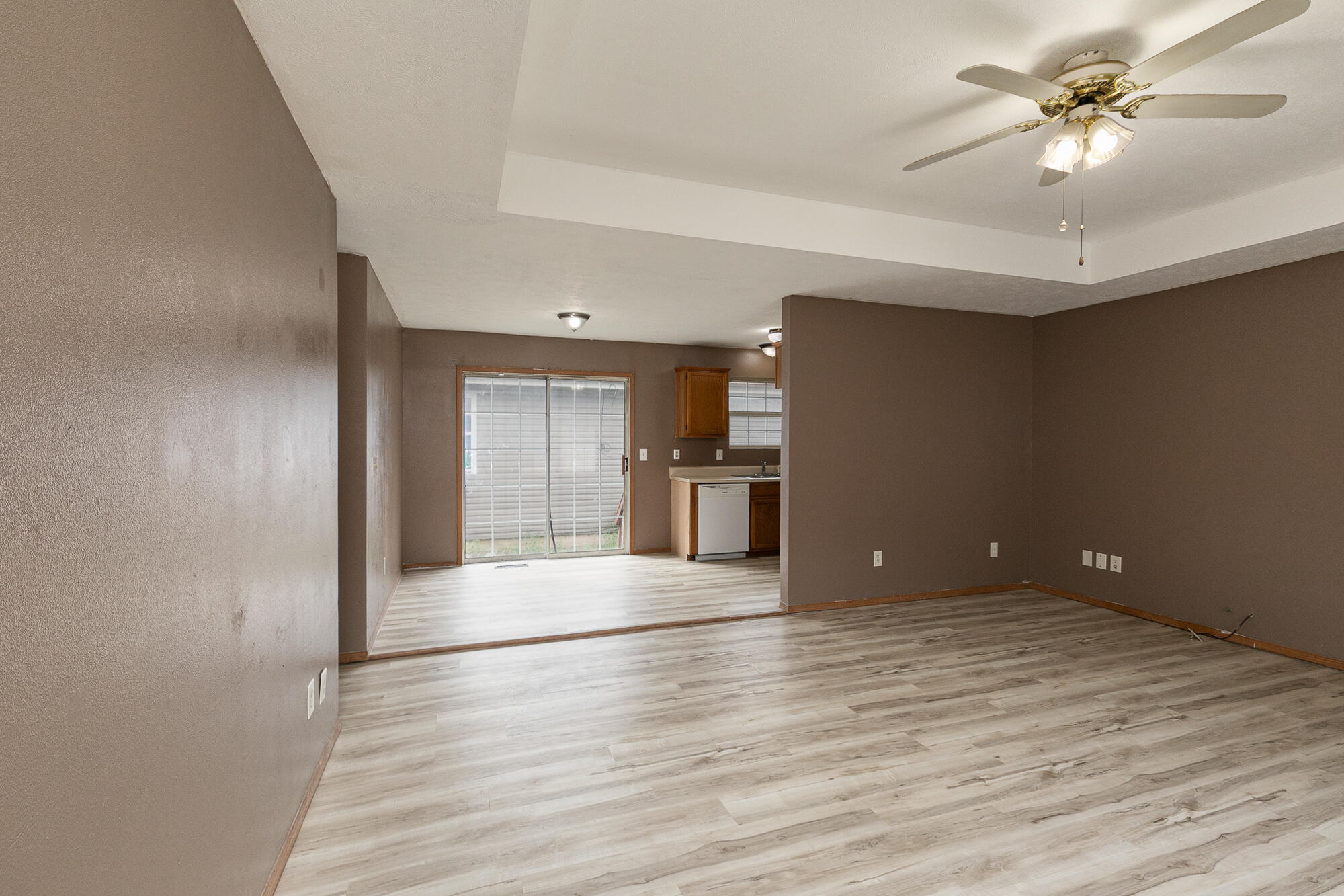 1824 North Golden Avenue Property Photo 8