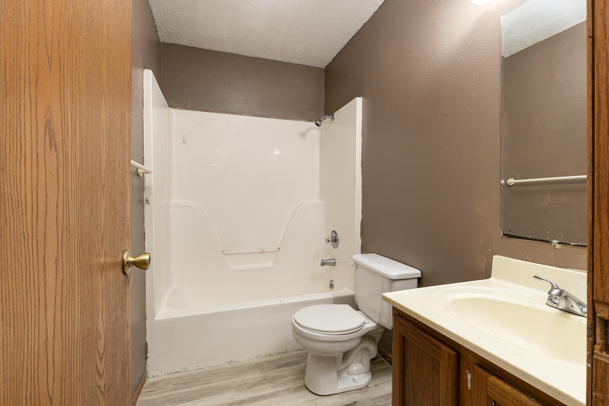 1824 North Golden Avenue Property Photo 16