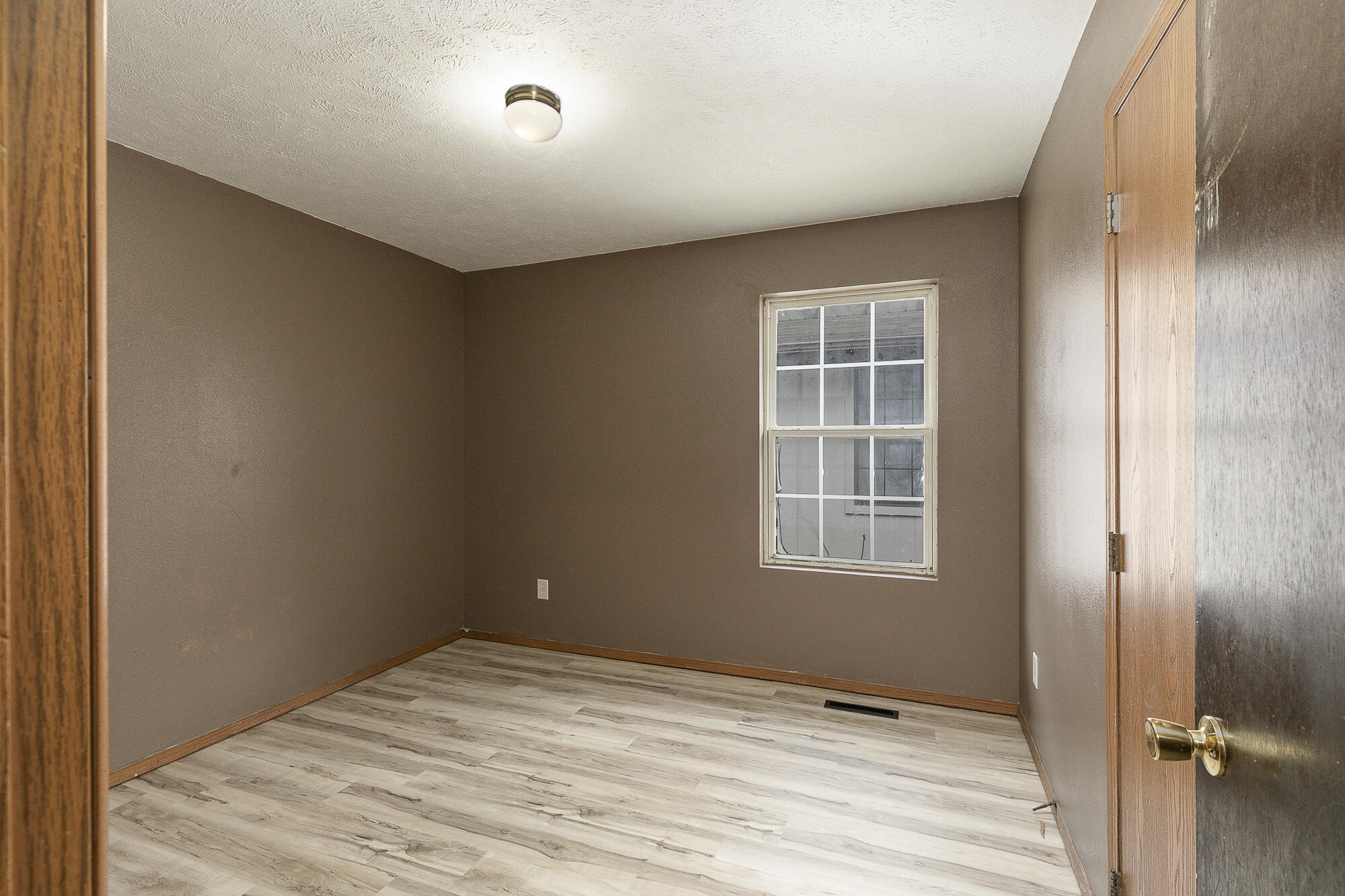 1824 North Golden Avenue Property Photo 21