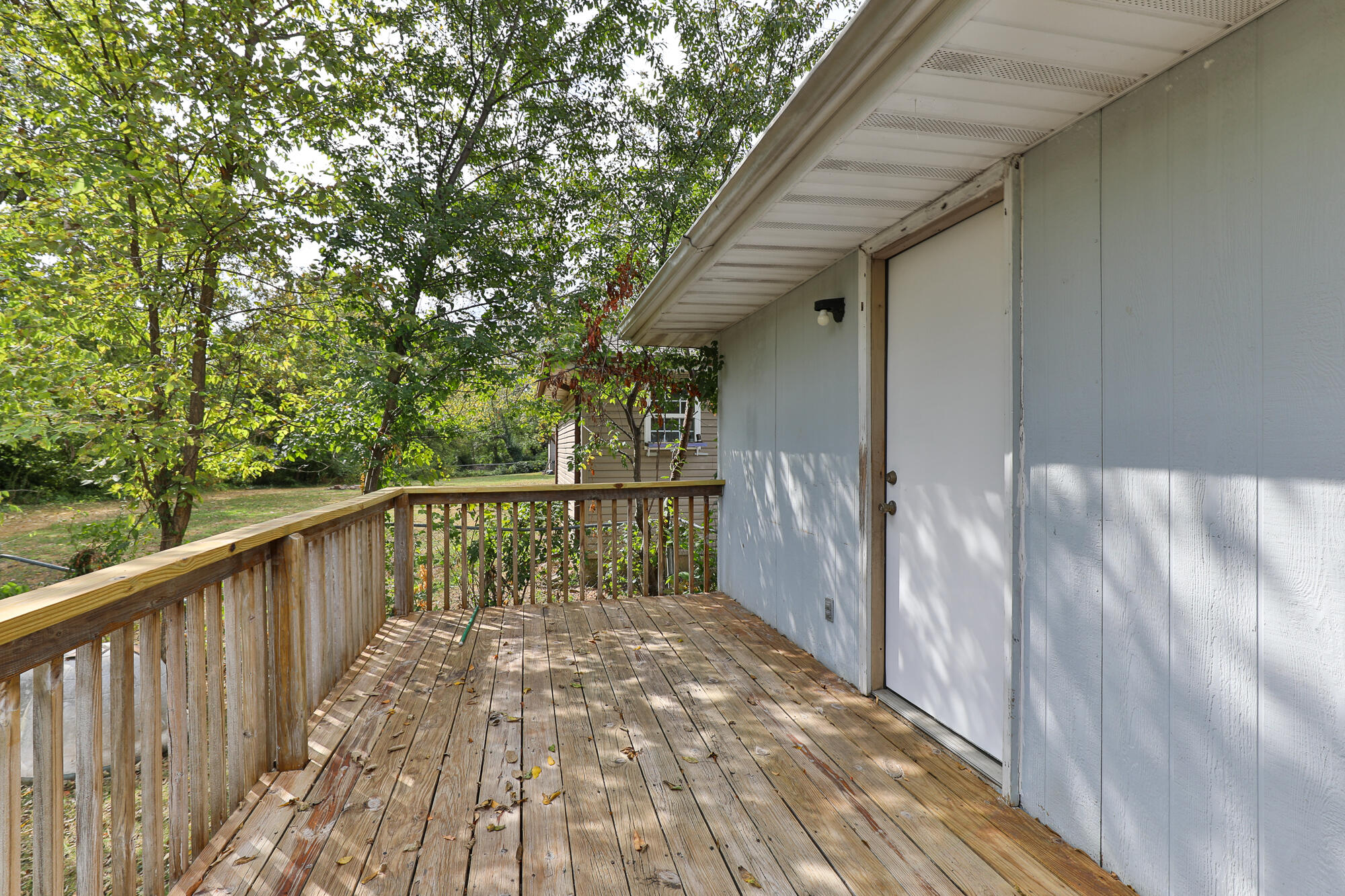 1824 North Golden Avenue Property Photo 26