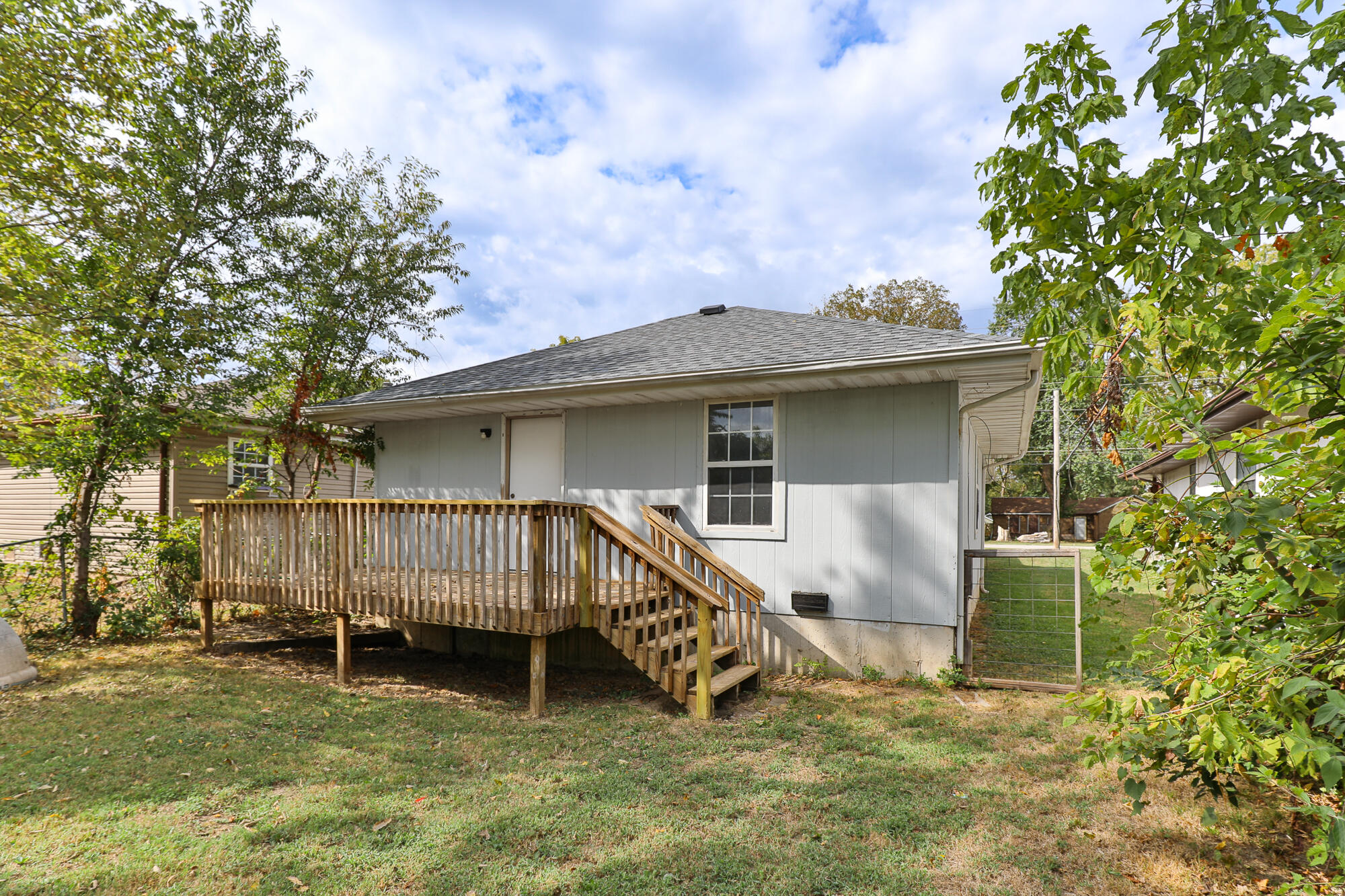 1824 North Golden Avenue Property Photo 27