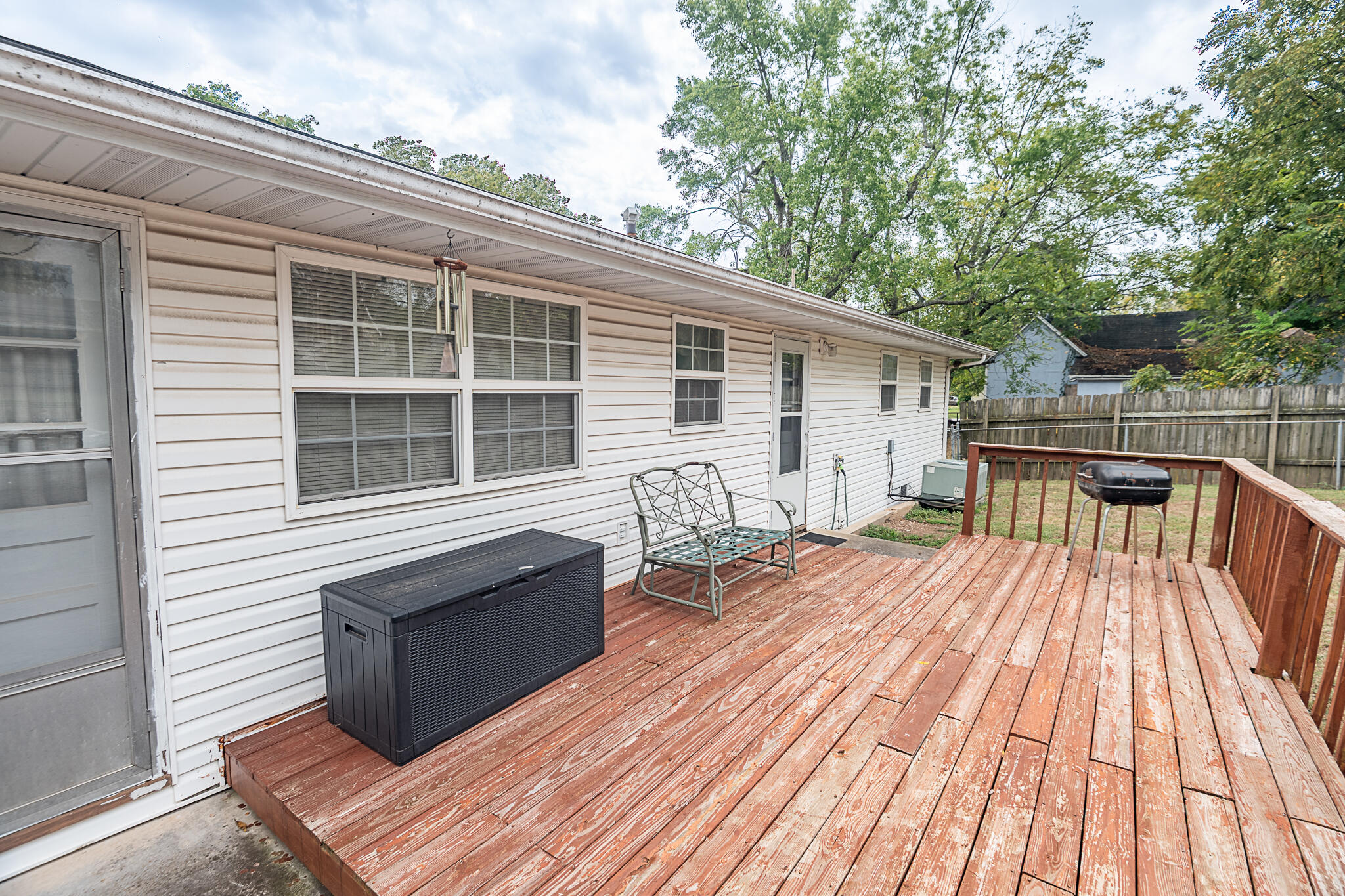 111 South Elm Street Property Photo 12