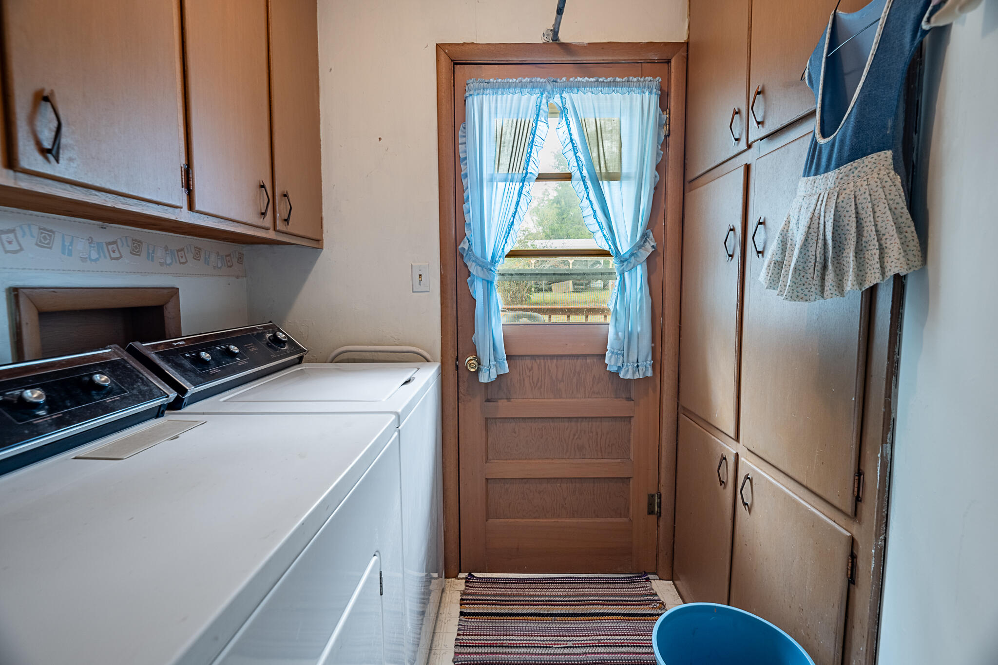 111 South Elm Street Property Photo 21