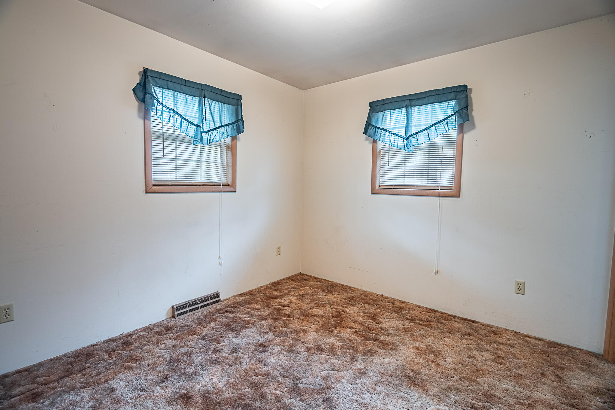 111 South Elm Street Property Photo 29