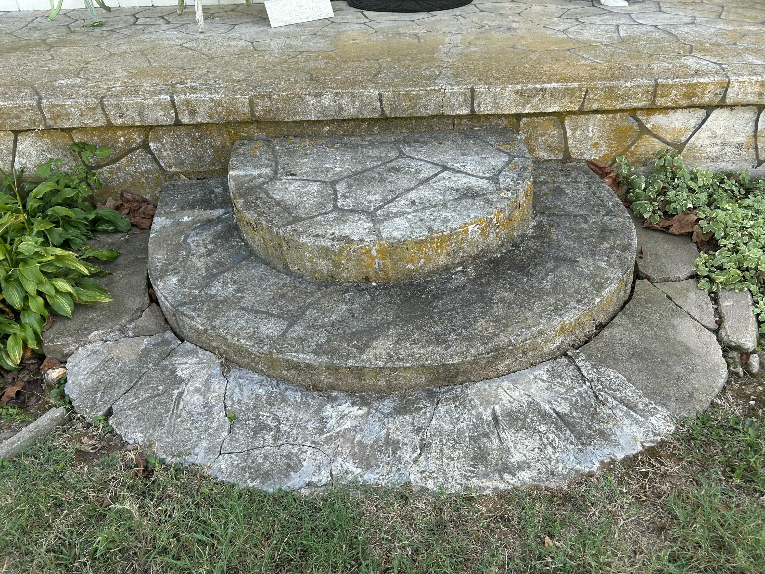 102 Broadway Street Property Photo 4
